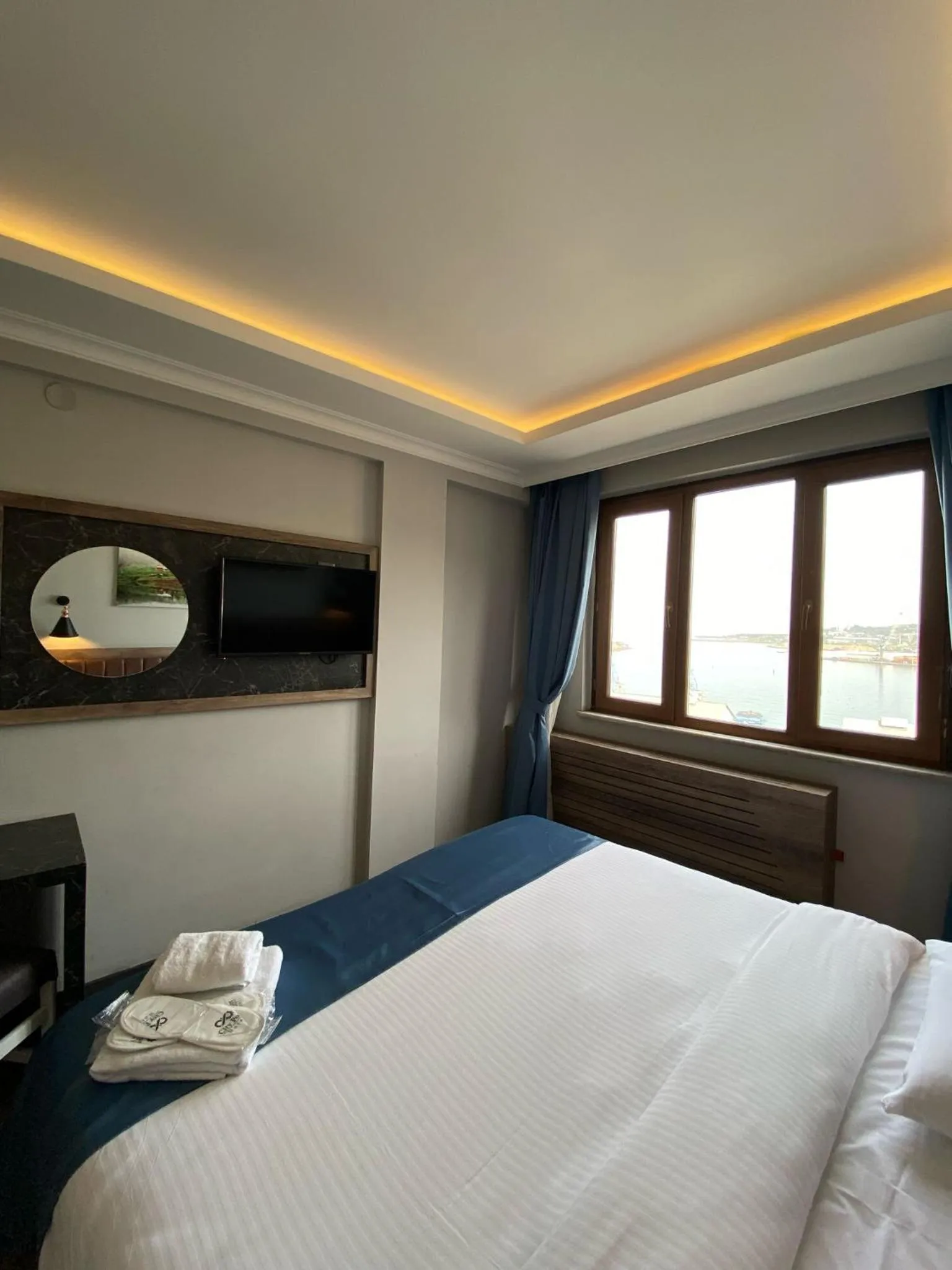 TV and multimedia, Bed in City Port Hotel Trabzon