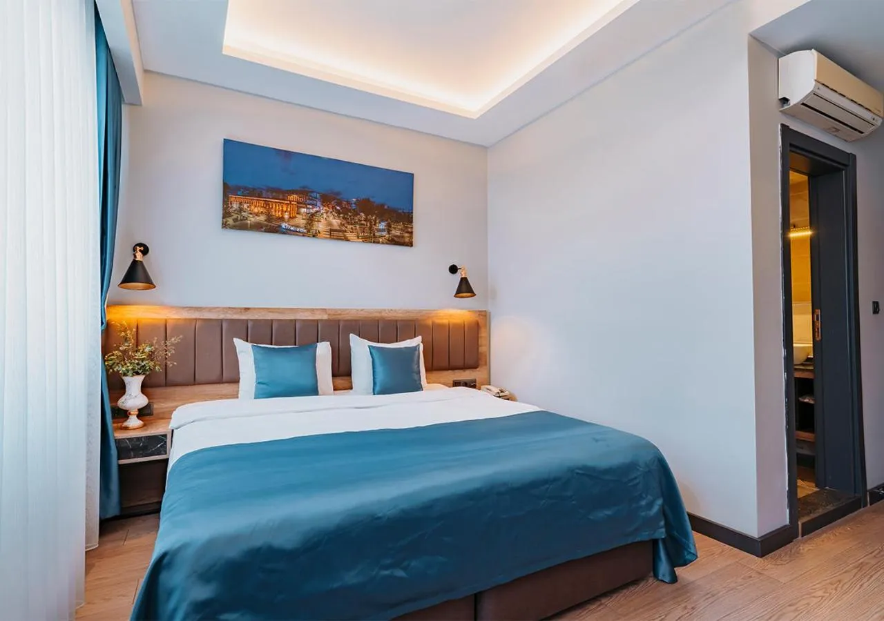 Bed in City Port Hotel Trabzon