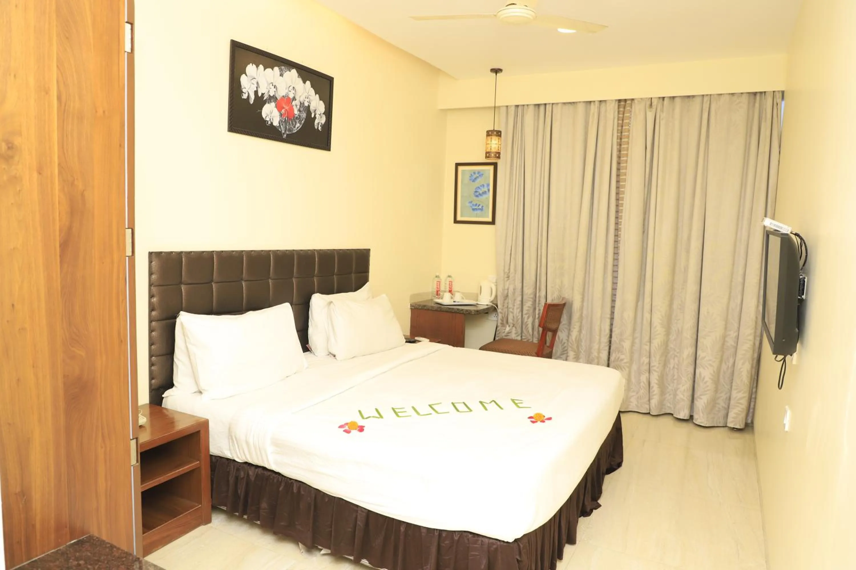 Bedroom in St Laurn The Spiritual Resort