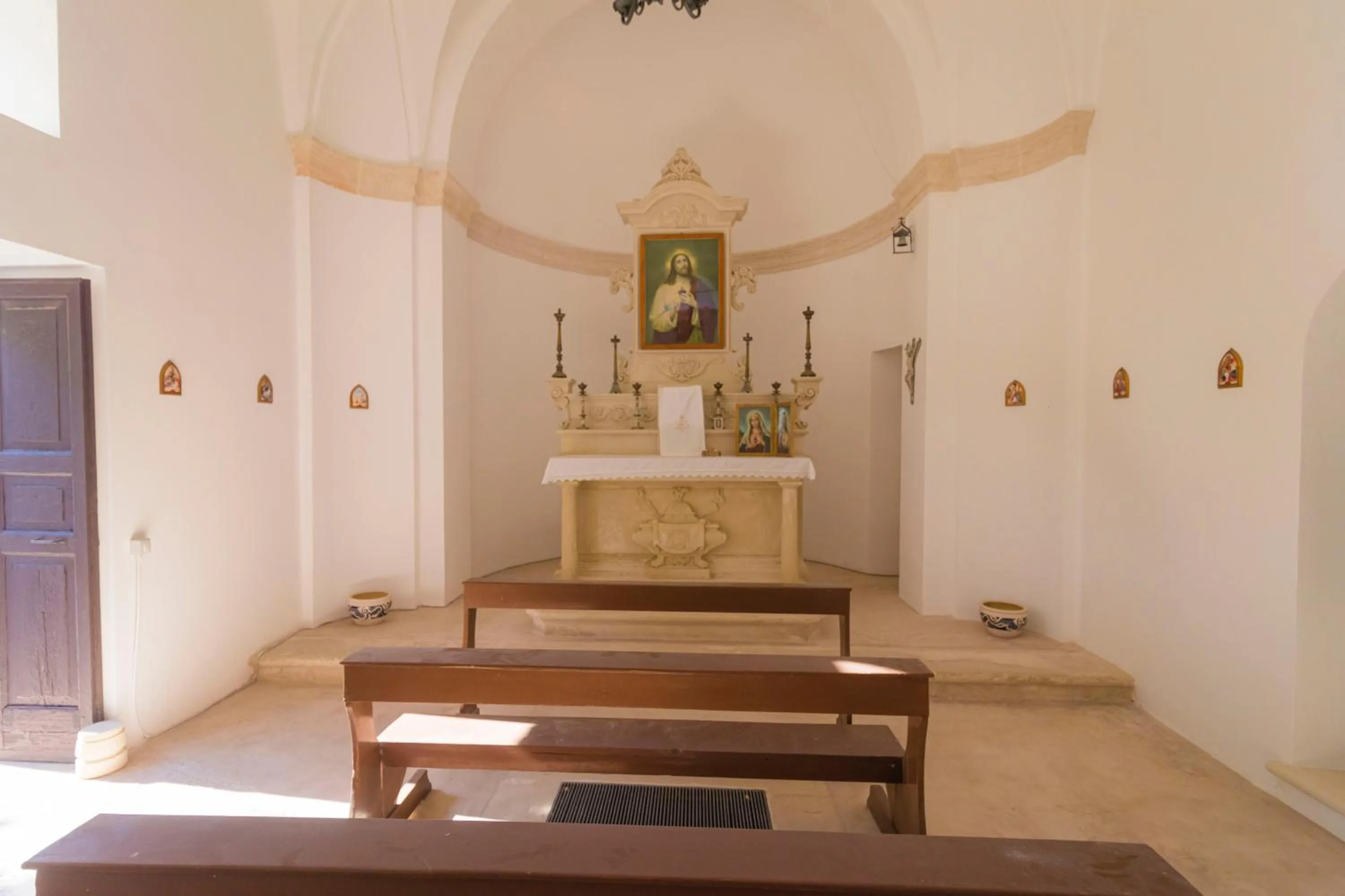 Place of worship in Villa Romasi