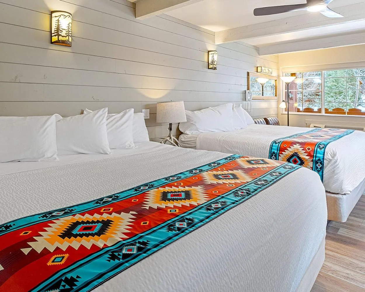 Bed in Hot Springs Inn