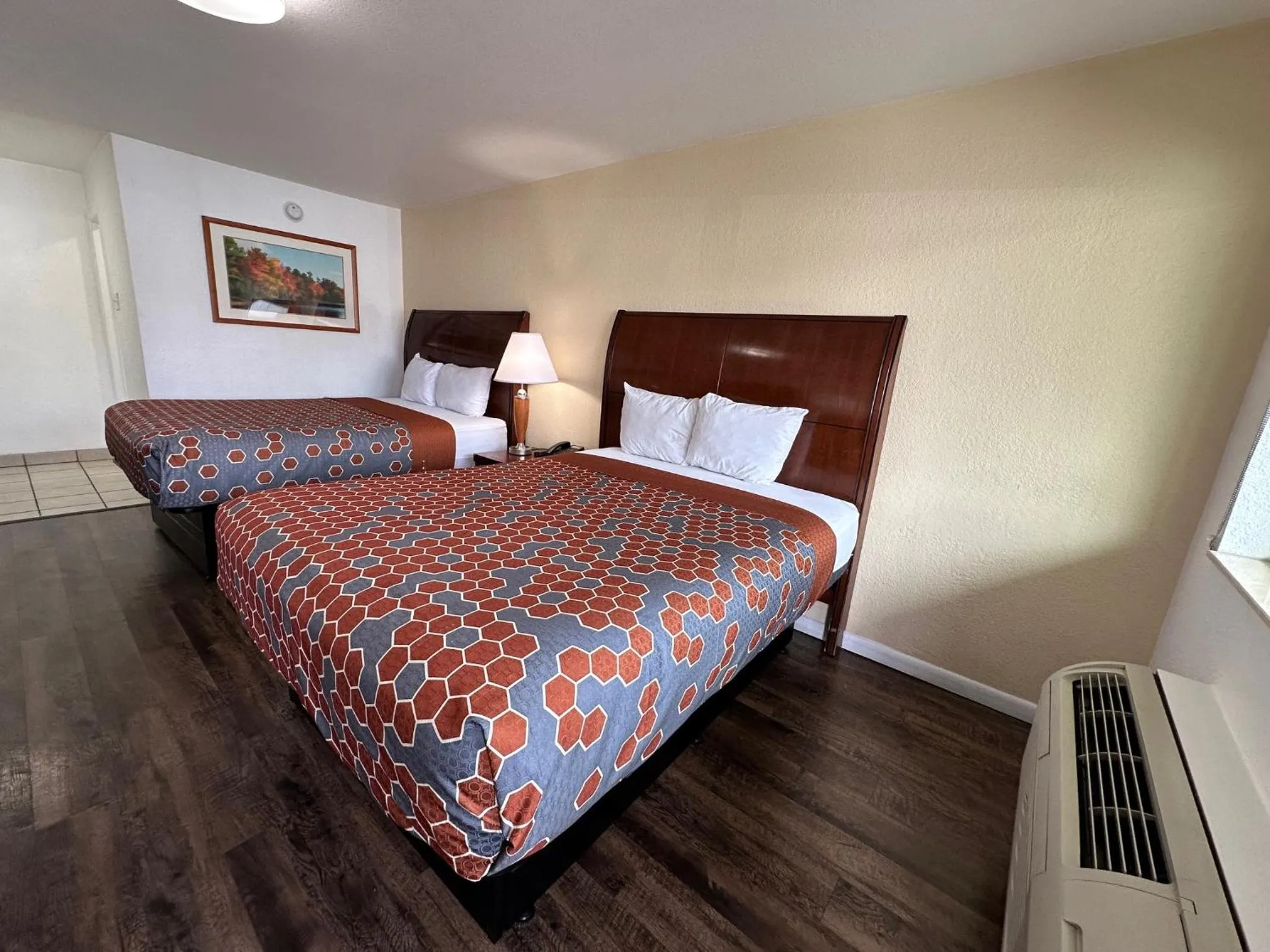 Bedroom, Bed in Desert Sands Inn & Suites