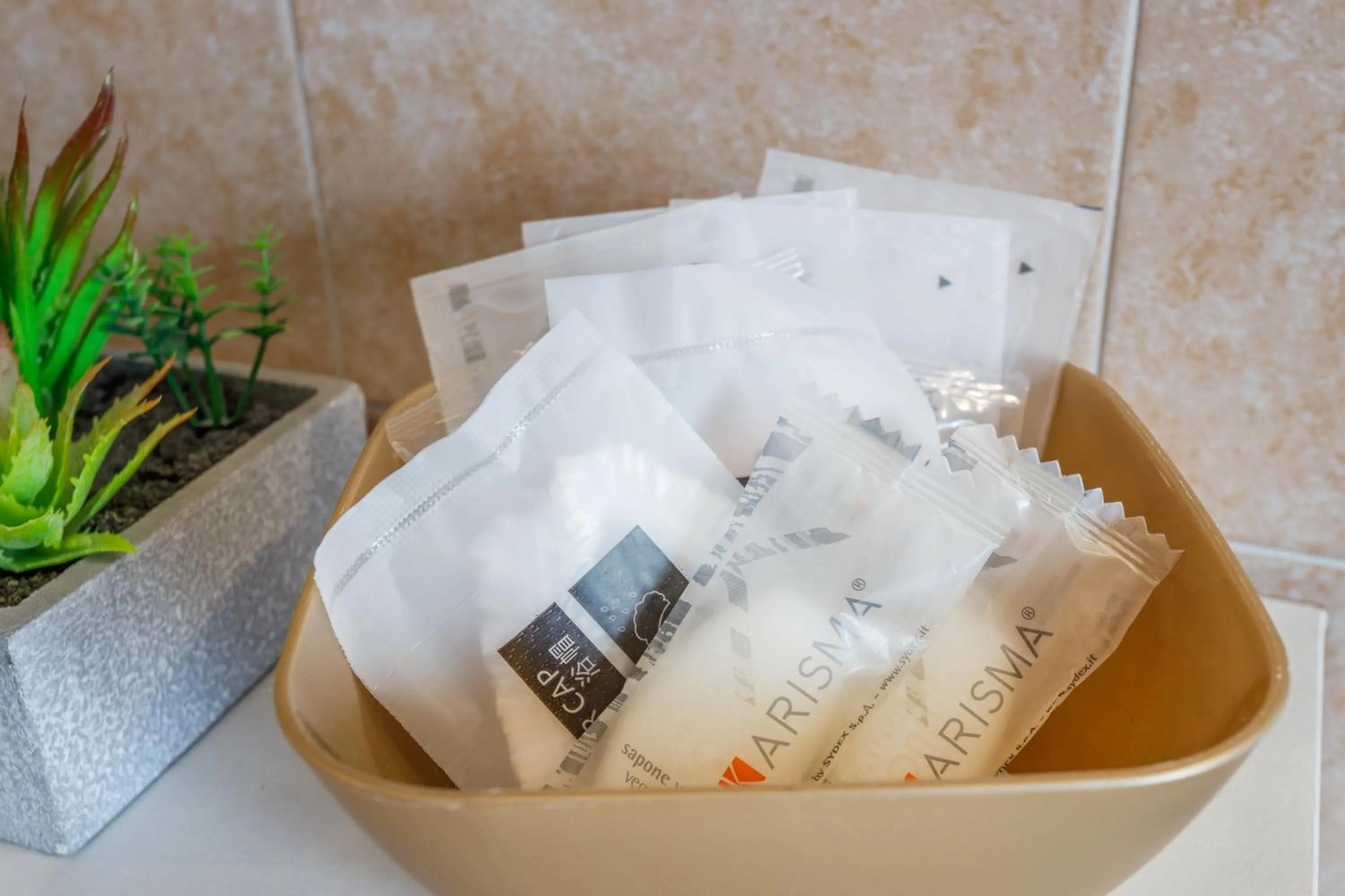 OPERA et LOVE - 200m dall'Arena con convenzione per Parcheggio e Colazione in pasticceria adiacente