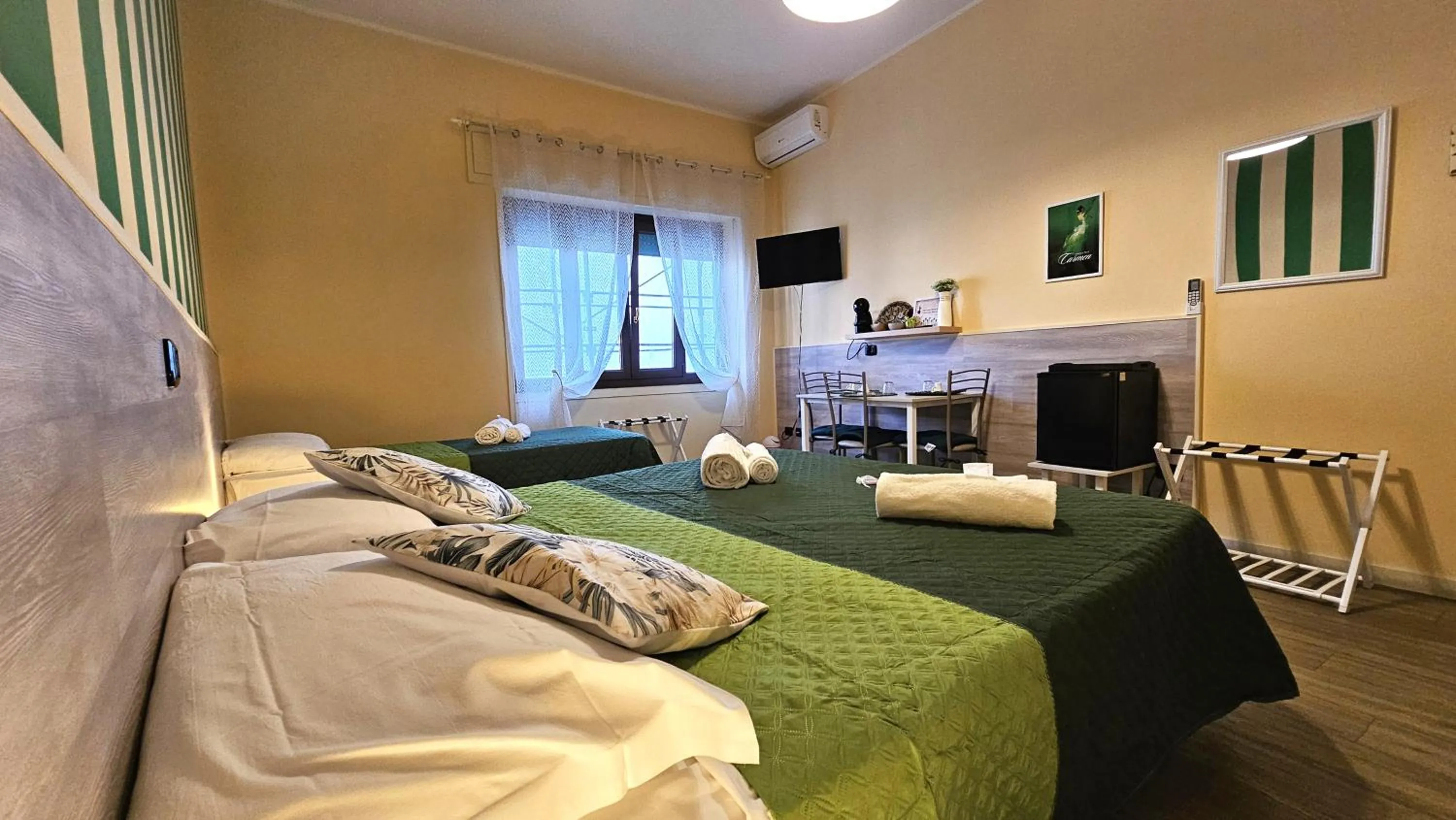 Bed in Opera et Love