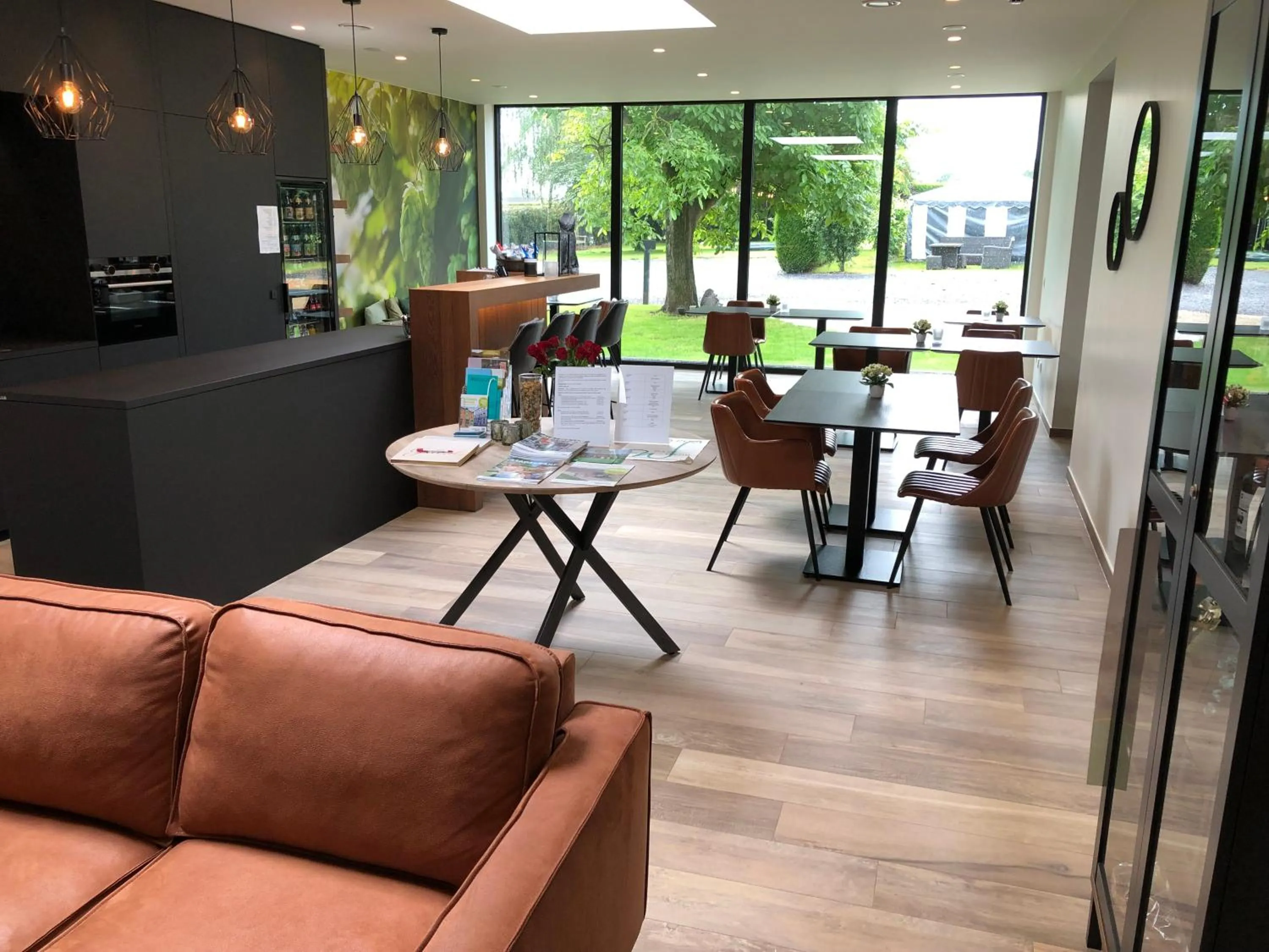 Property building in D'Hommelbelle