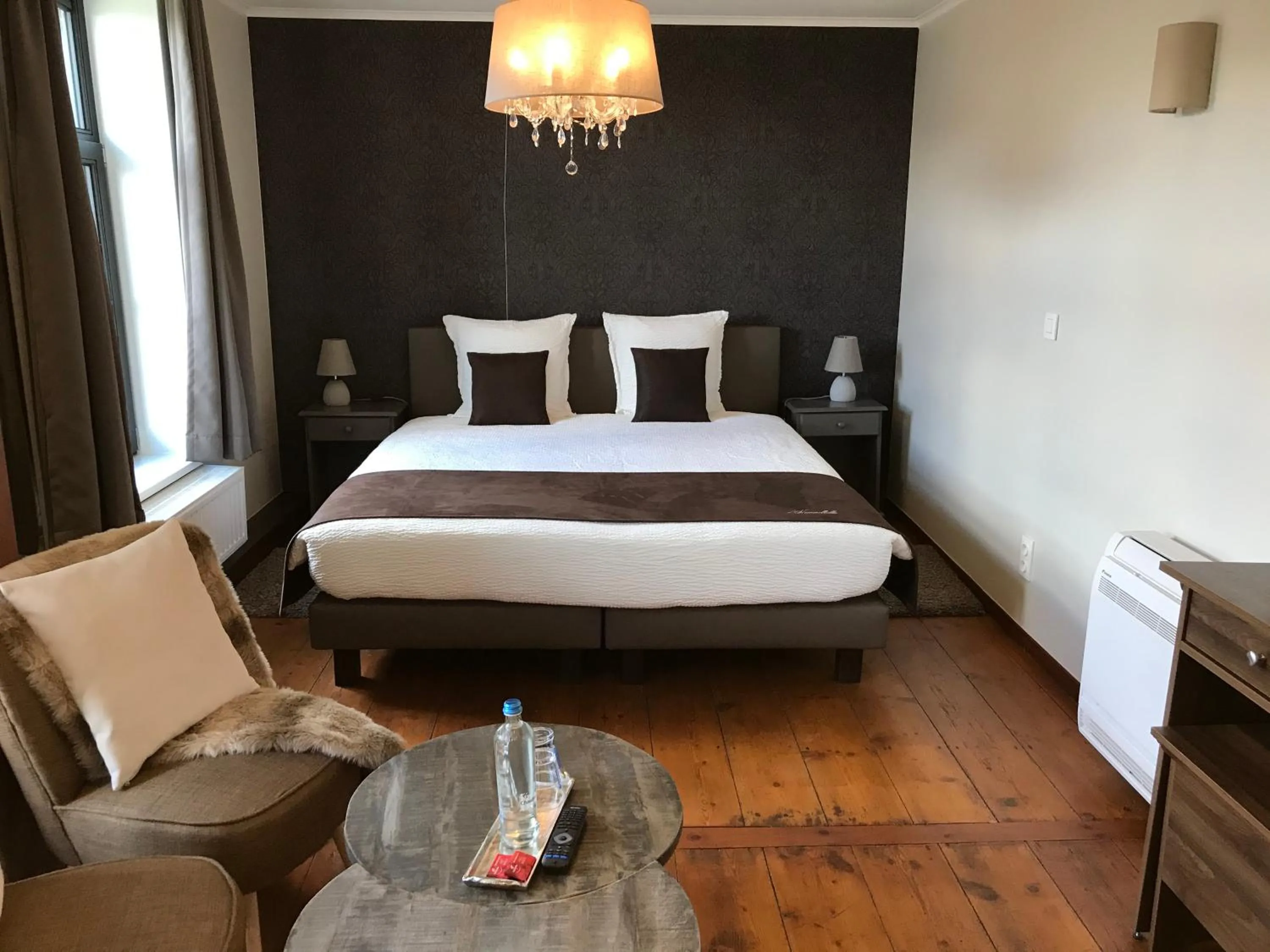 Bedroom, Bed in D'Hommelbelle