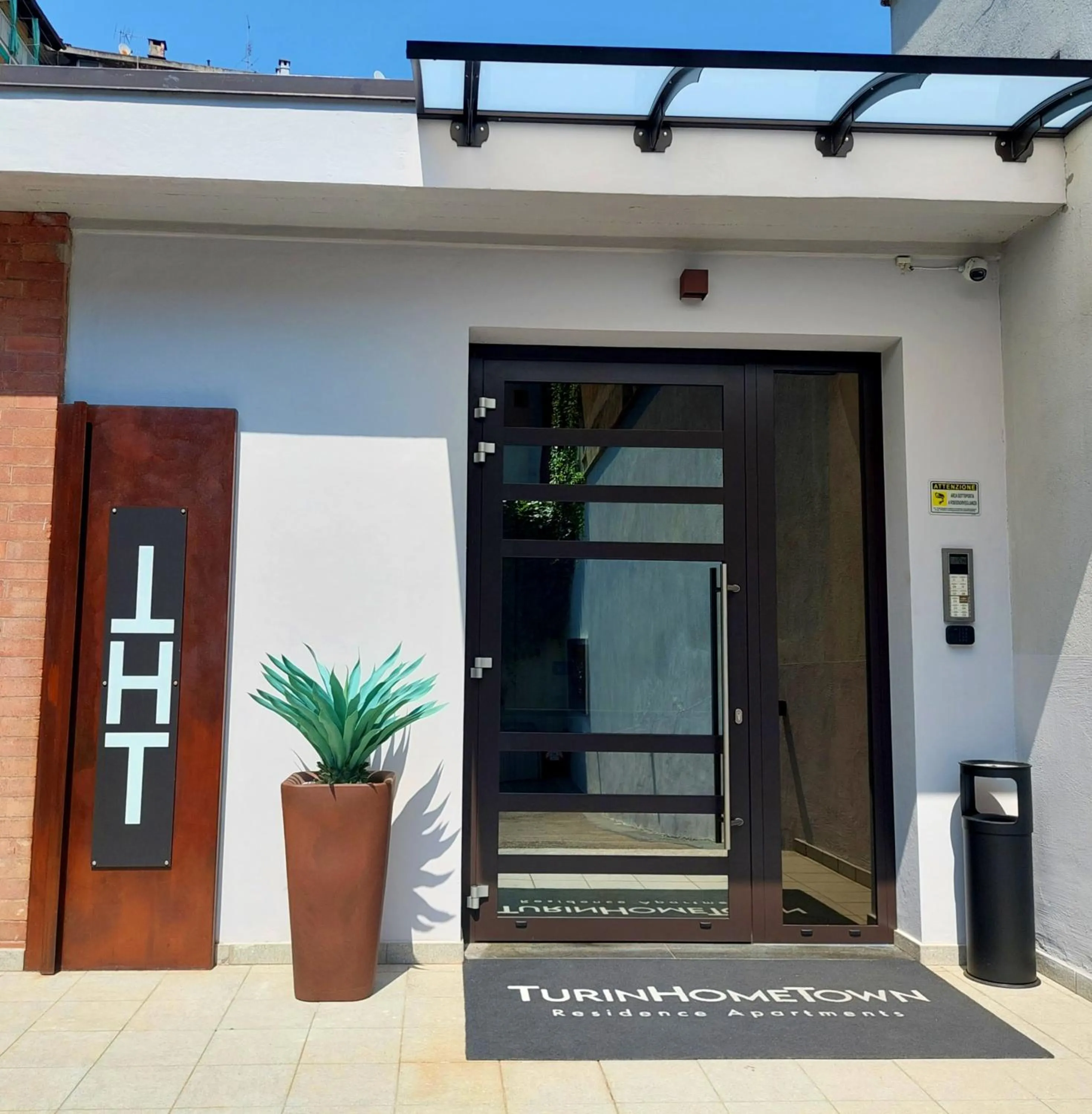 Facade/entrance in TURINHOMETOWN Residence Apartments