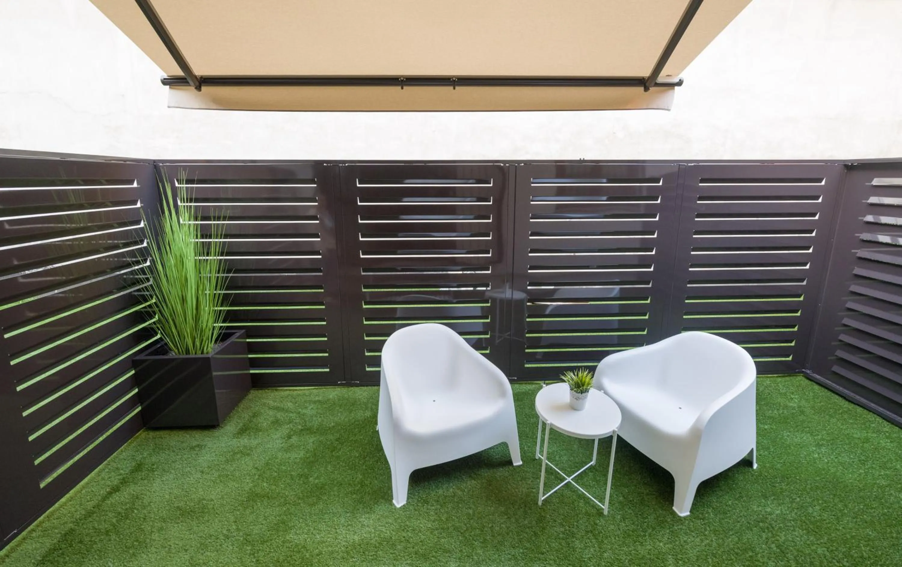 Garden in TURINHOMETOWN Residence Apartments