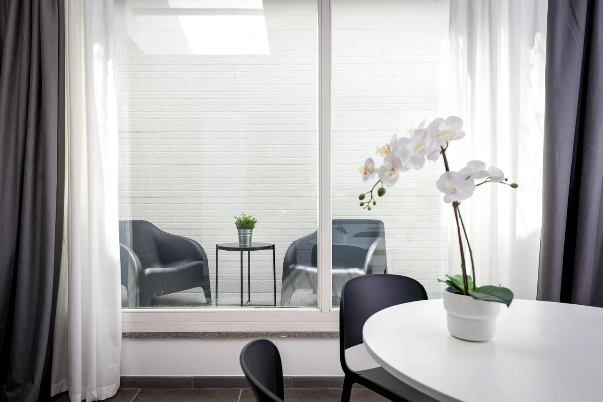 Balcony/Terrace in TURINHOMETOWN Residence Apartments