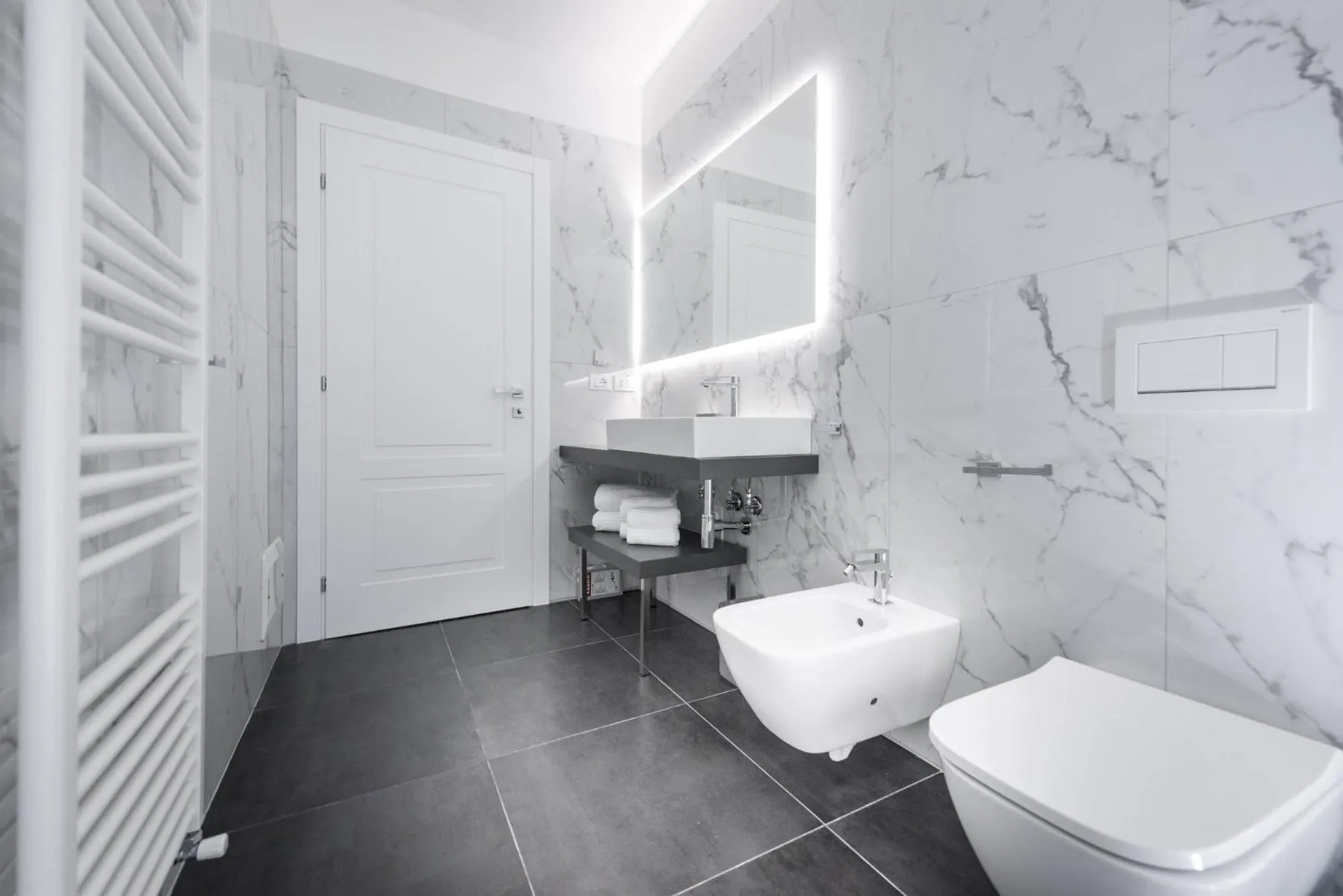 Bathroom in TURINHOMETOWN Residence Apartments