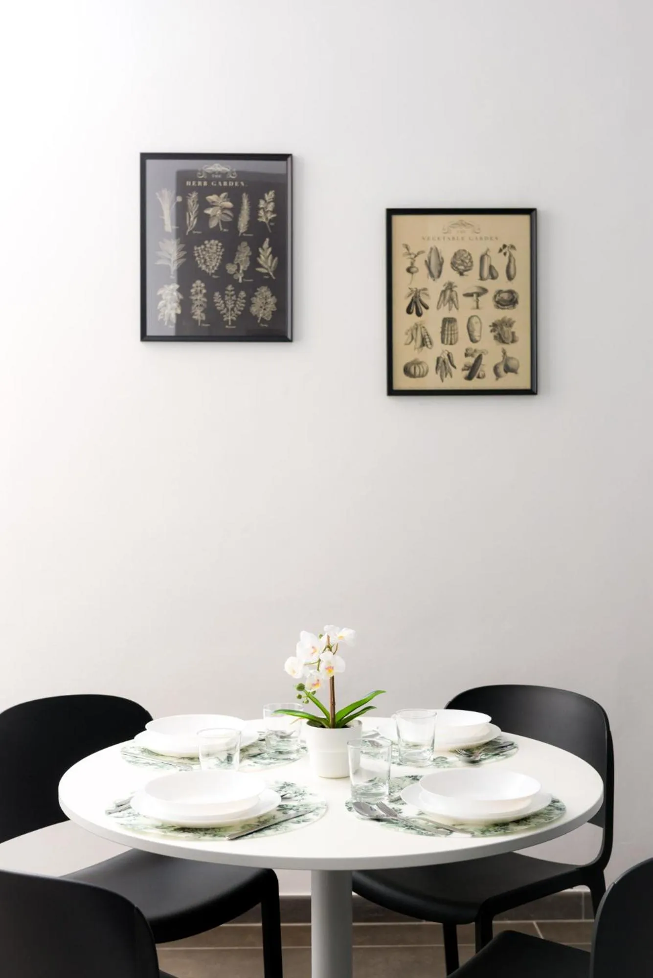 Dining area in TURINHOMETOWN Residence Apartments