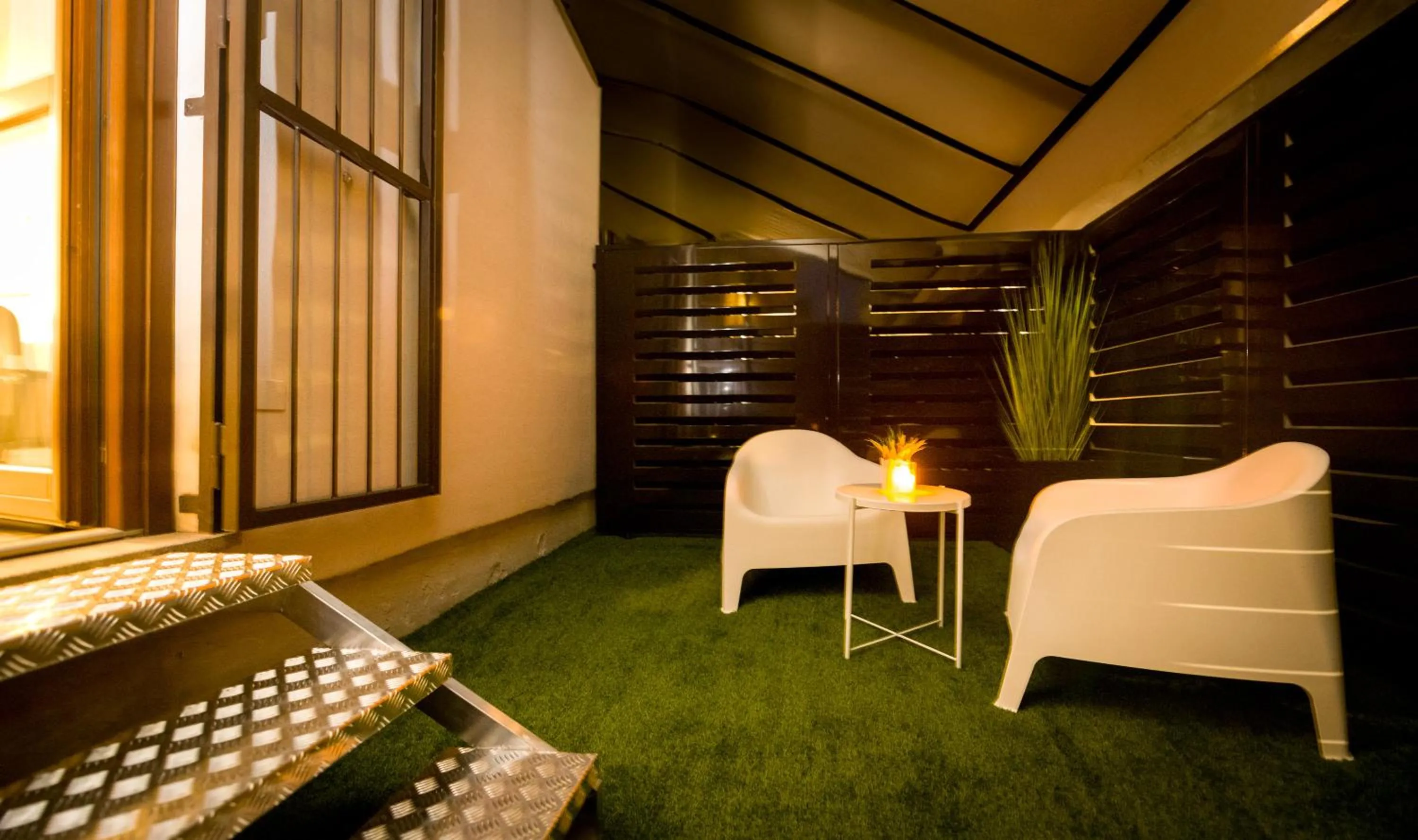 Garden in TURINHOMETOWN Residence Apartments