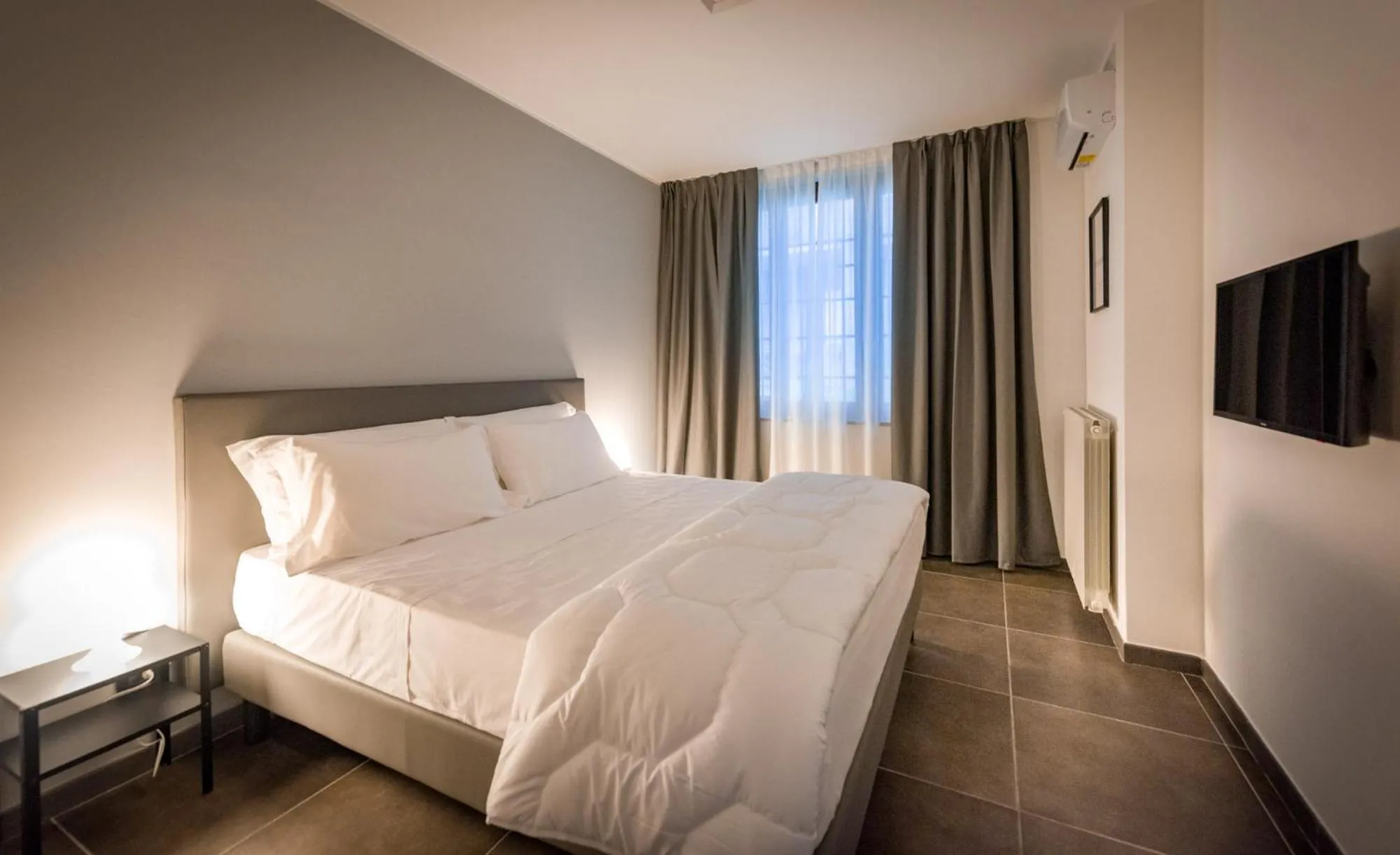 Bed in TURINHOMETOWN Residence Apartments