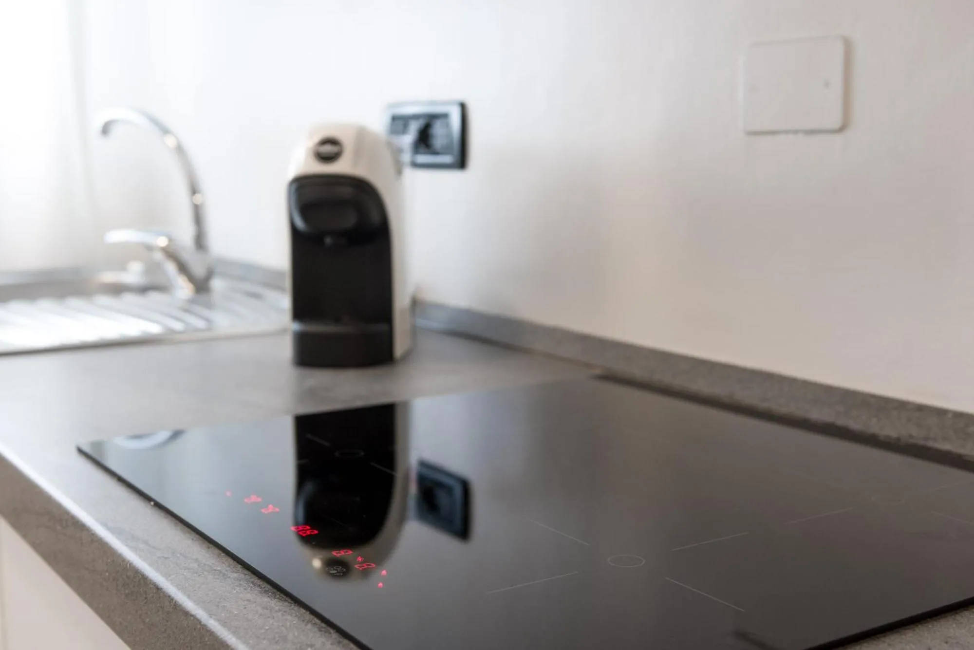 Kitchen or kitchenette in TURINHOMETOWN Residence Apartments