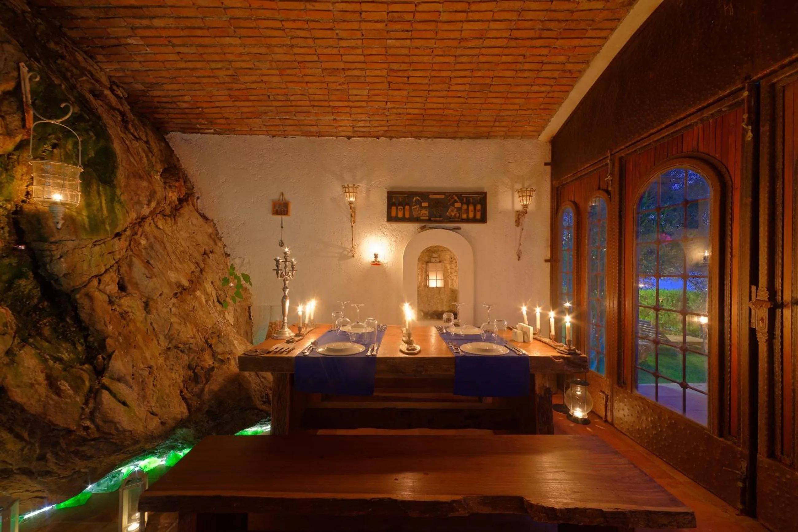 Food close-up, Bed in Yalicapkini Boutique Hotel