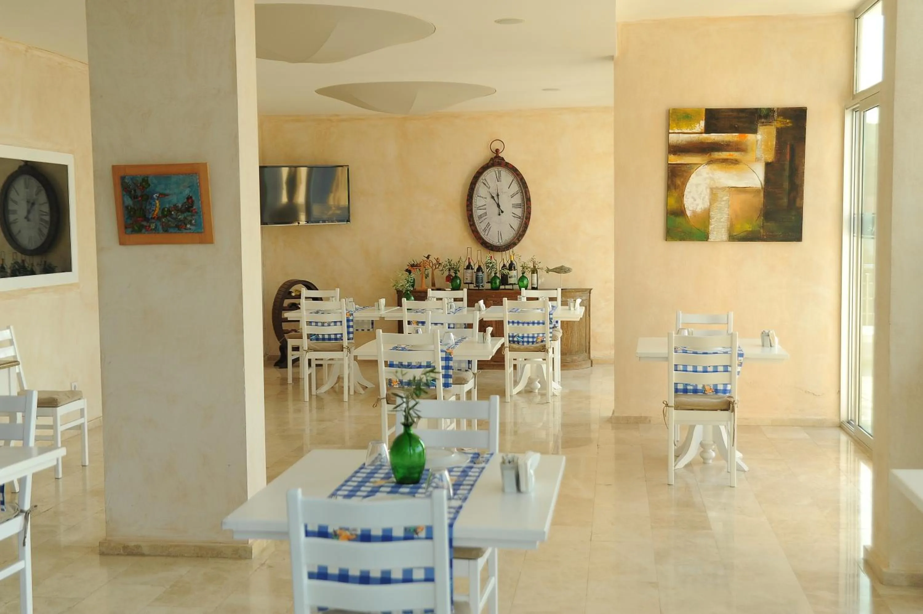 Food in Yalicapkini Boutique Hotel