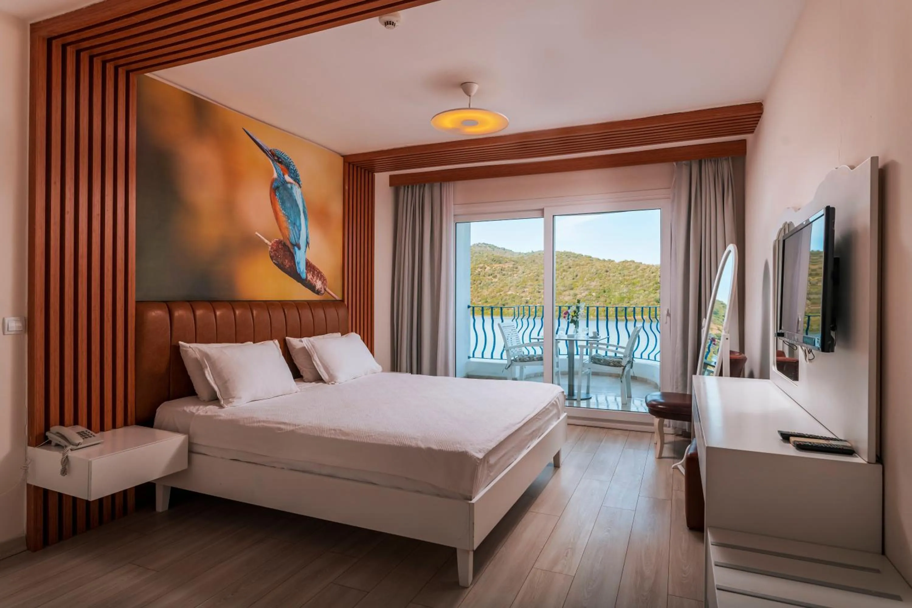 Photo of the whole room, Bed in Yalicapkini Boutique Hotel