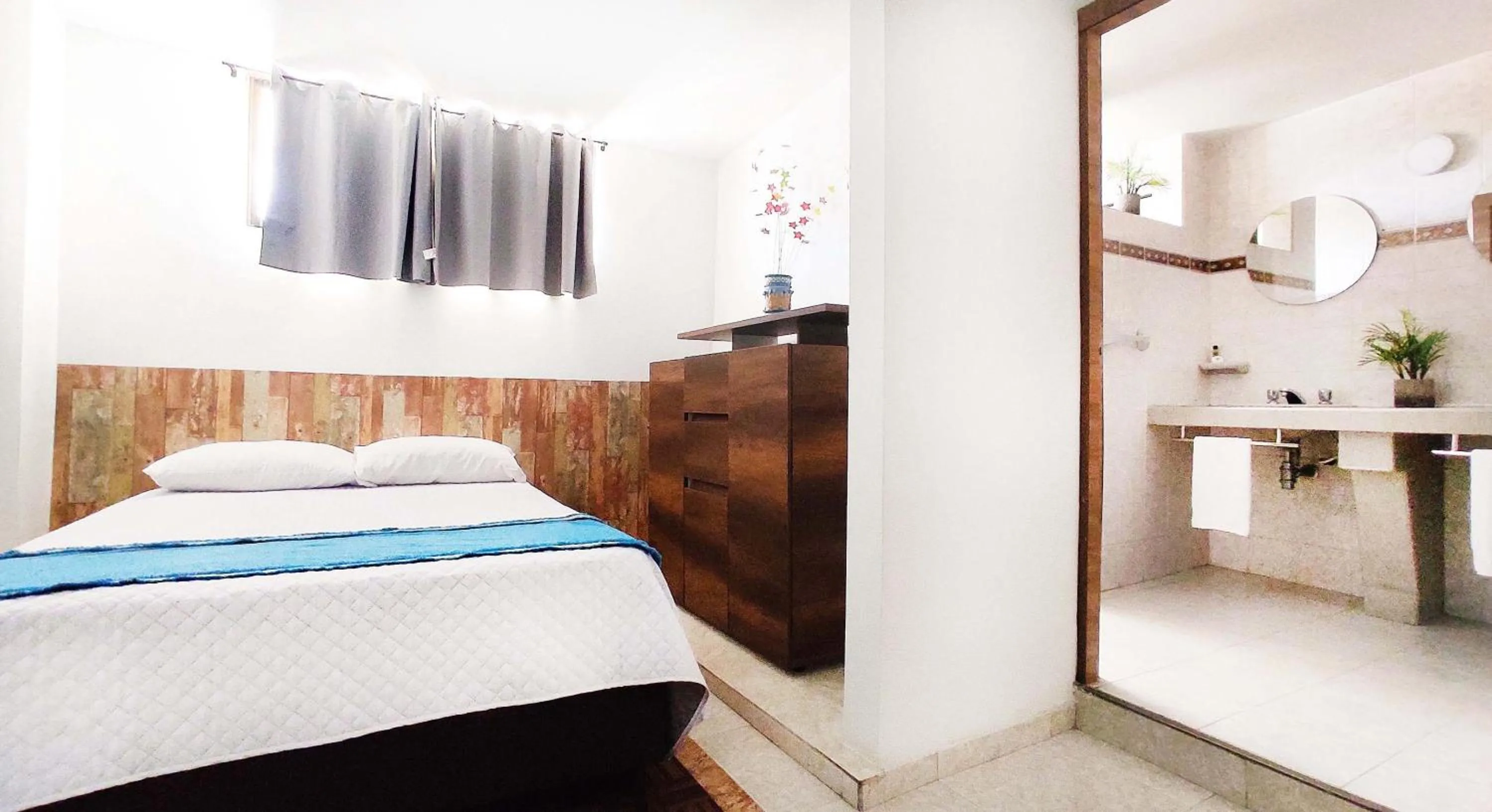 Photo of the whole room, Bed in Walena Hotel