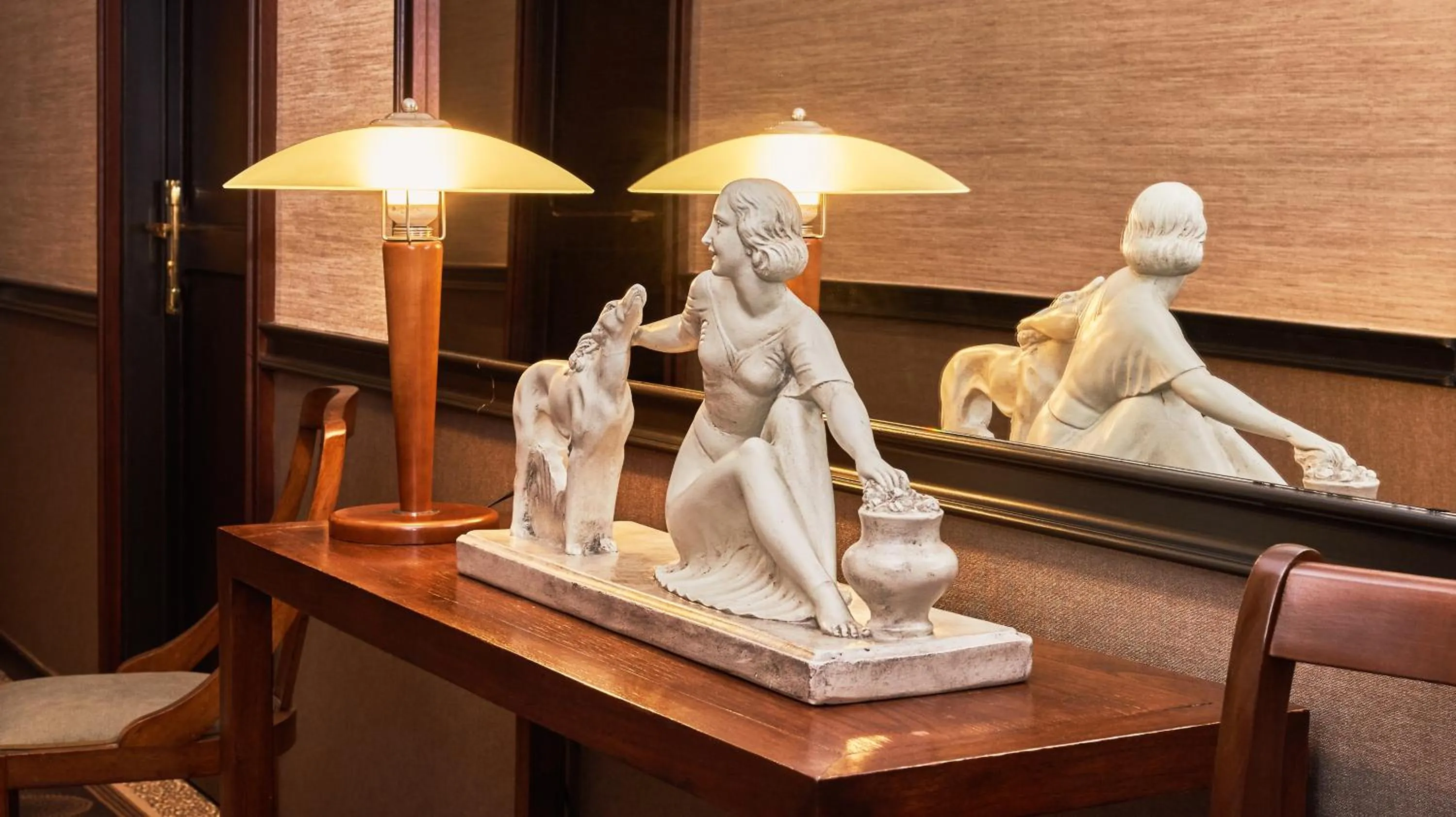 Decorative detail in Hôtel Le Beaufort