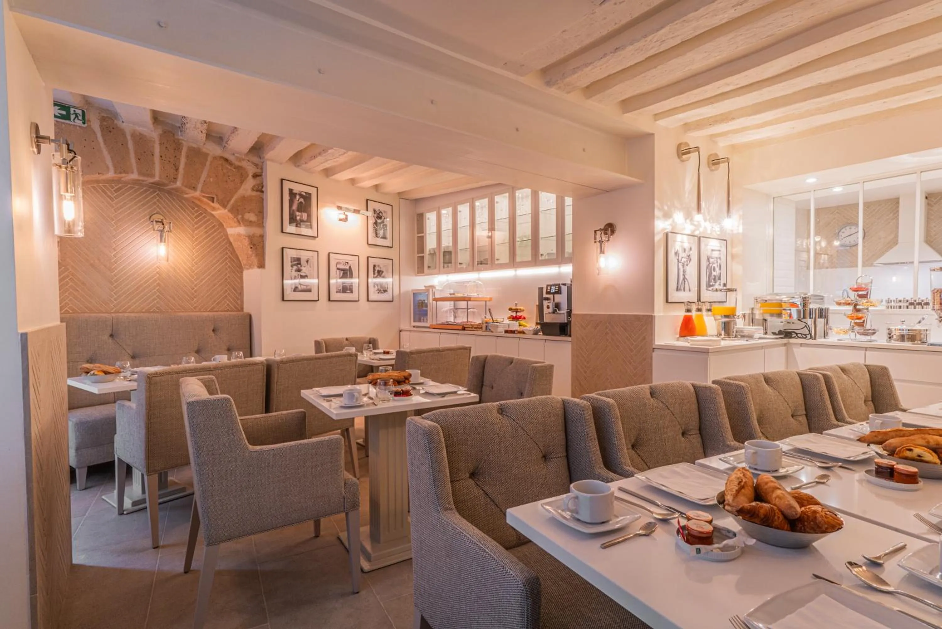 Breakfast in Hotel Résidence Des Arts - Saint-Germain