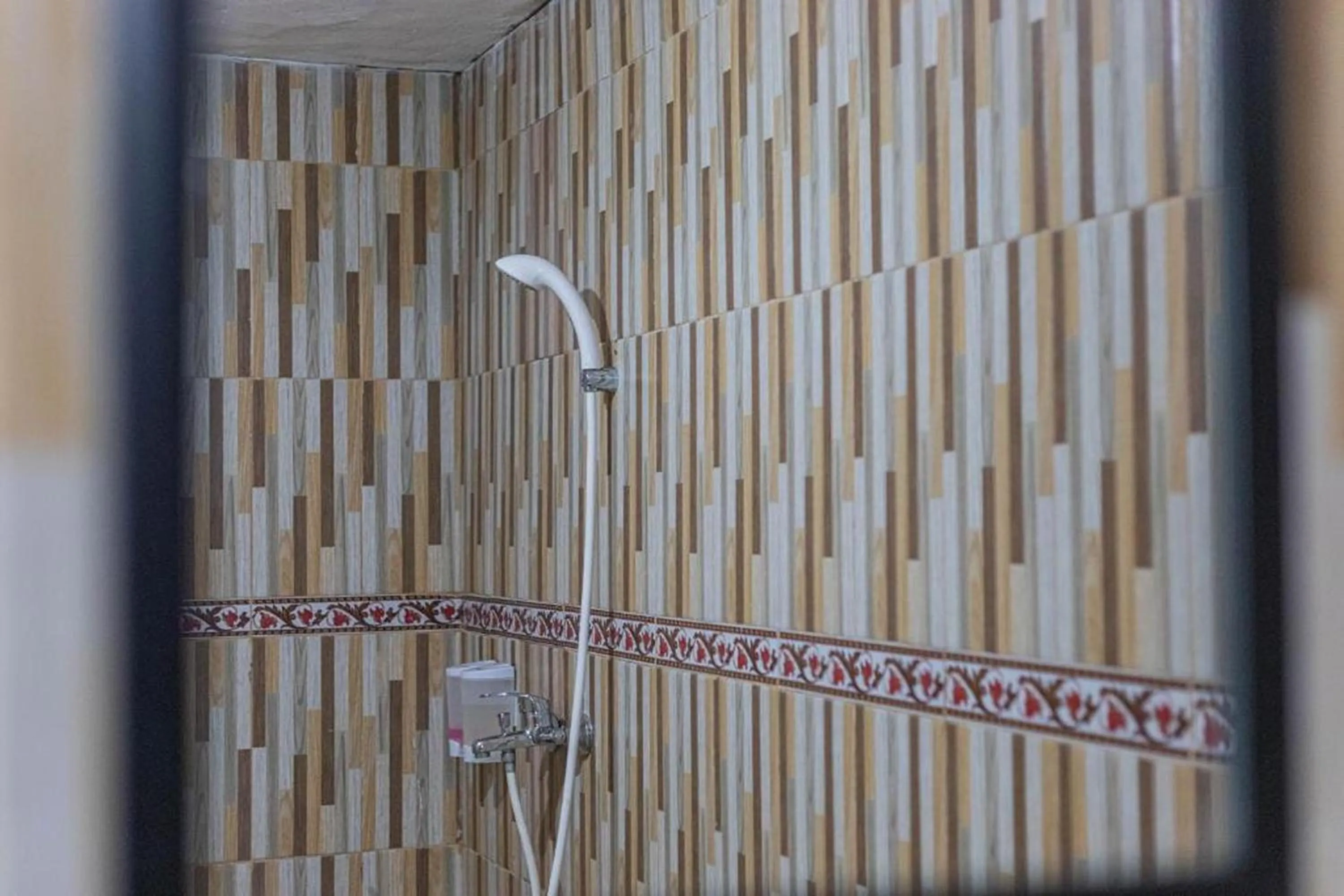 Shower in The Sweet Corn Bungalow