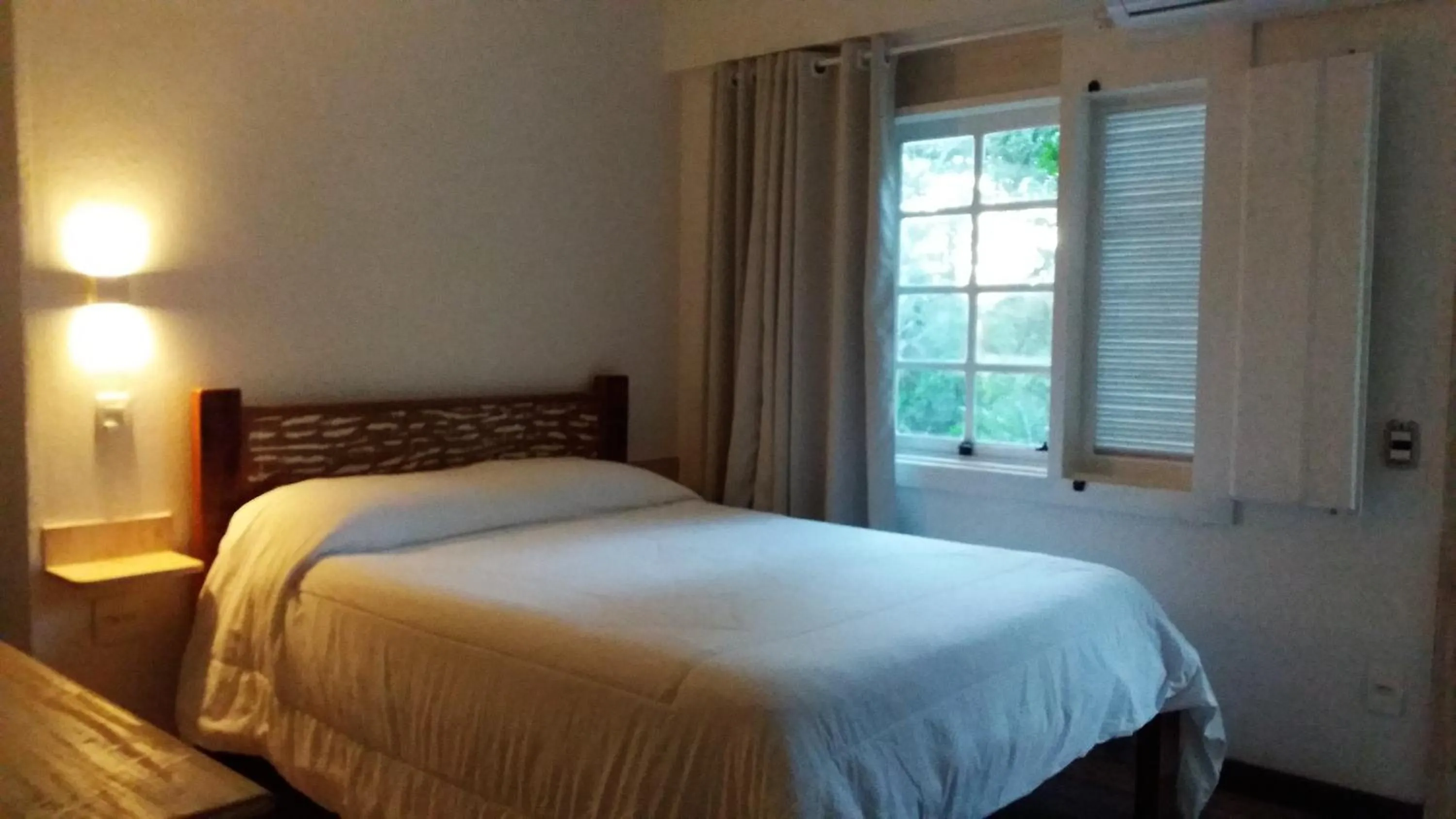 Bed in Pousada Cantares