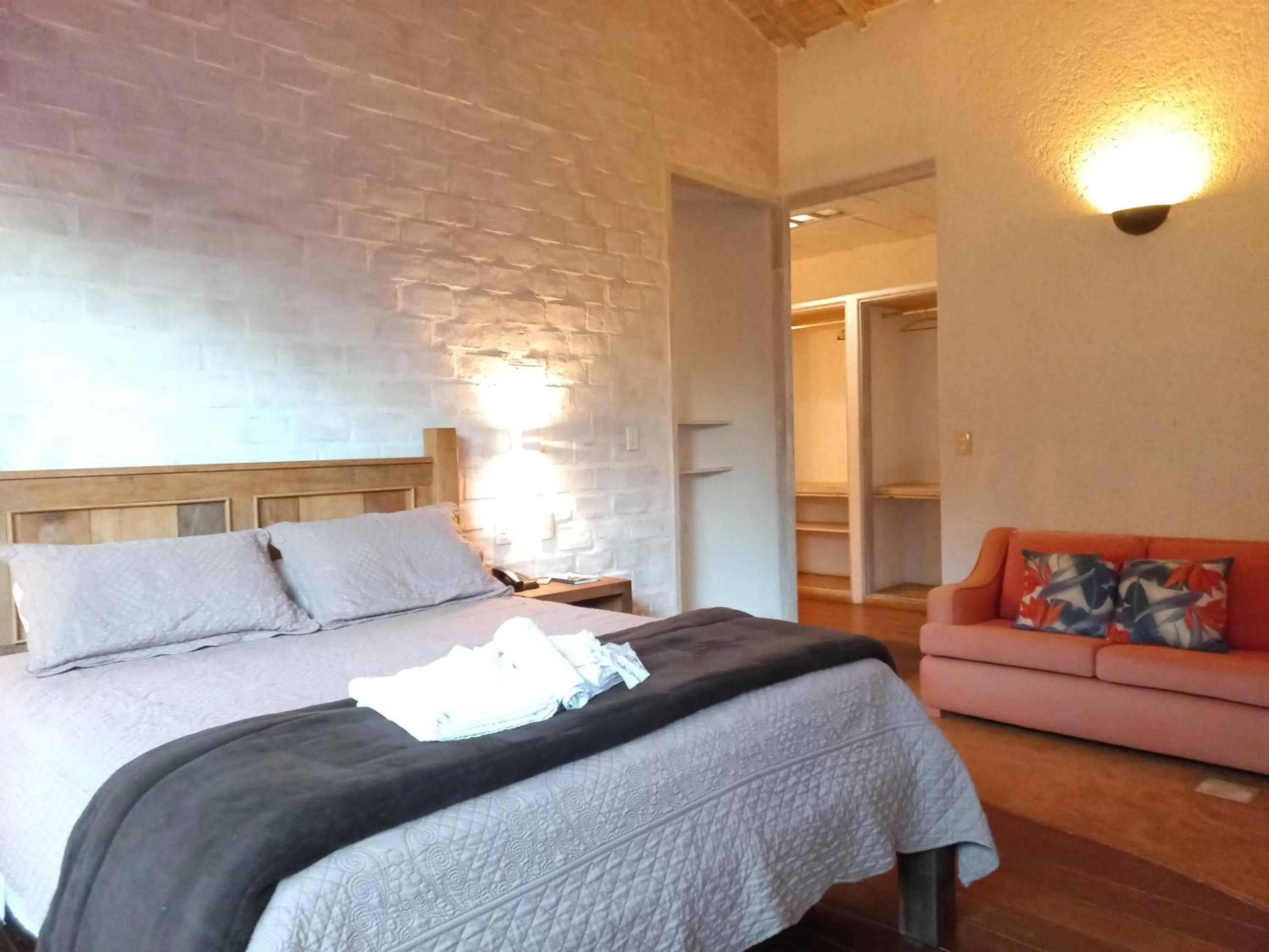 Bed in Pousada Cantares