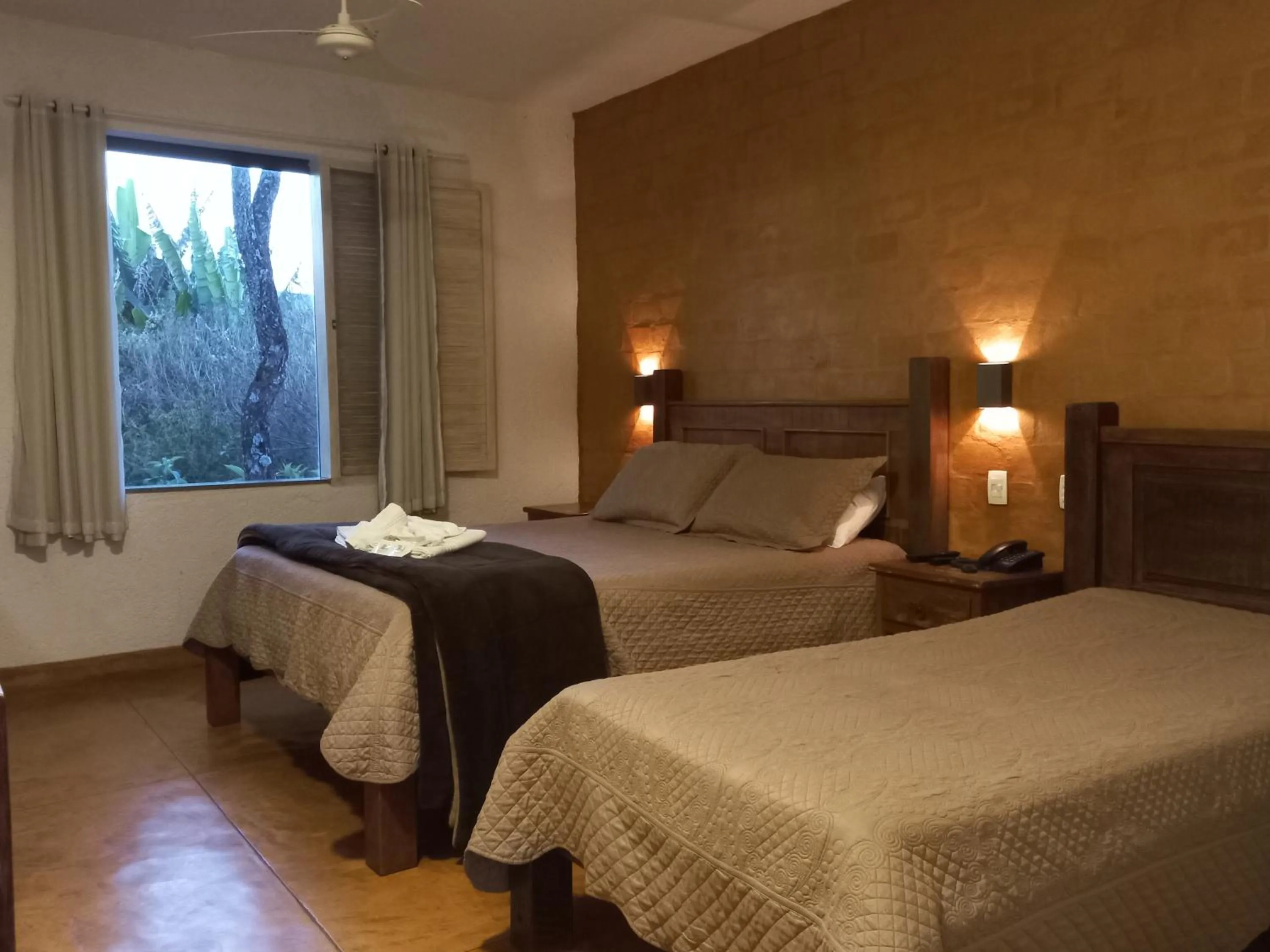 Bed in Pousada Cantares