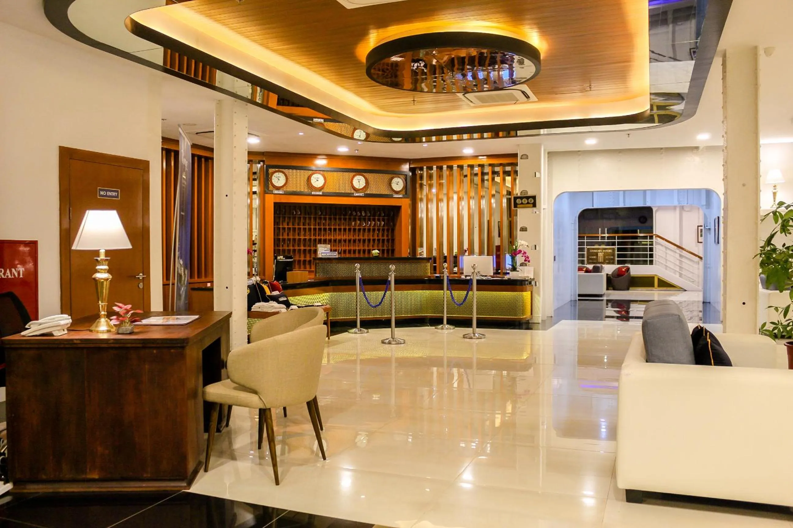 Lobby or reception in Doulos Phos The Ship Hotel