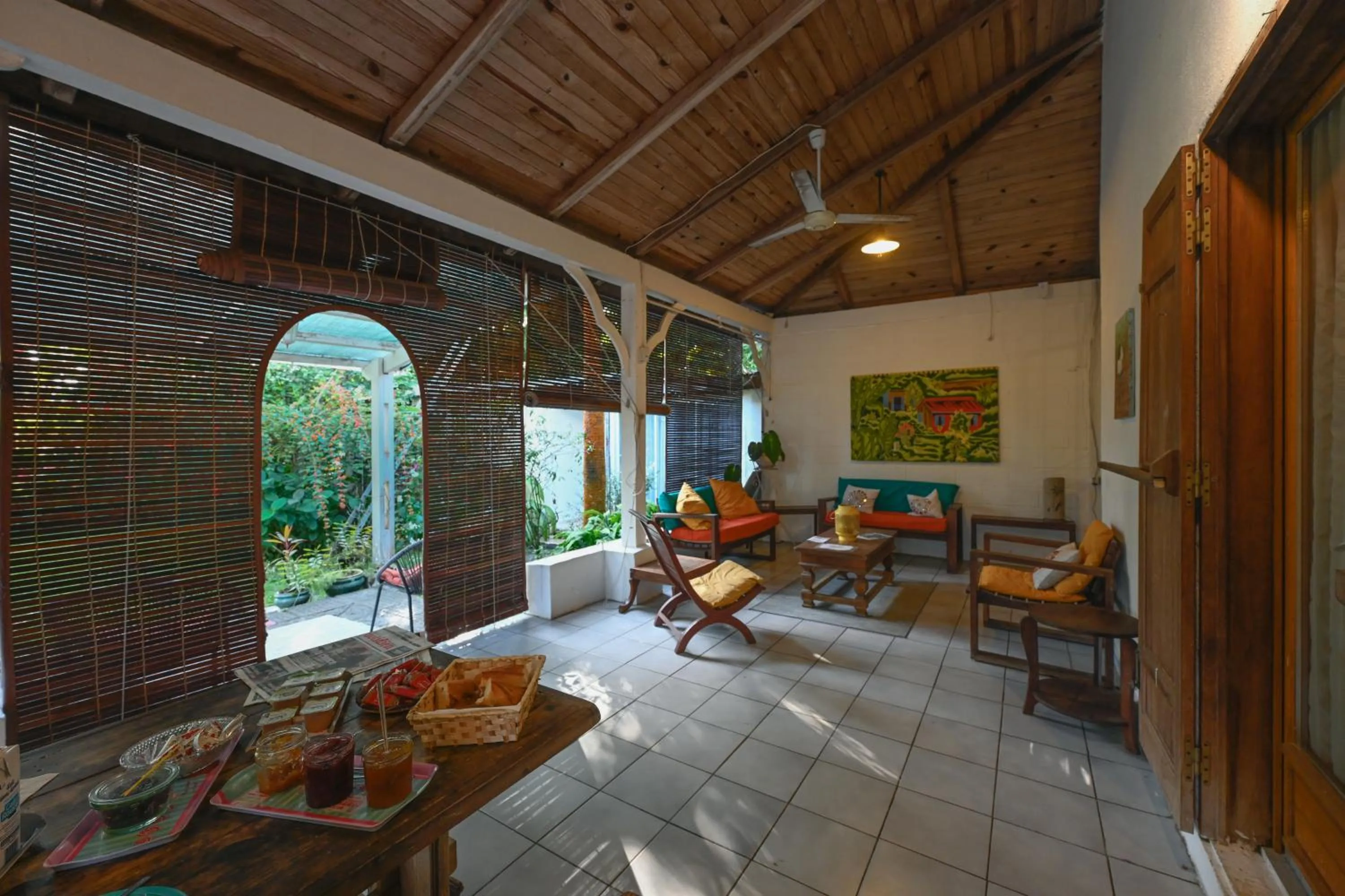 Patio in LE MEDINILLA