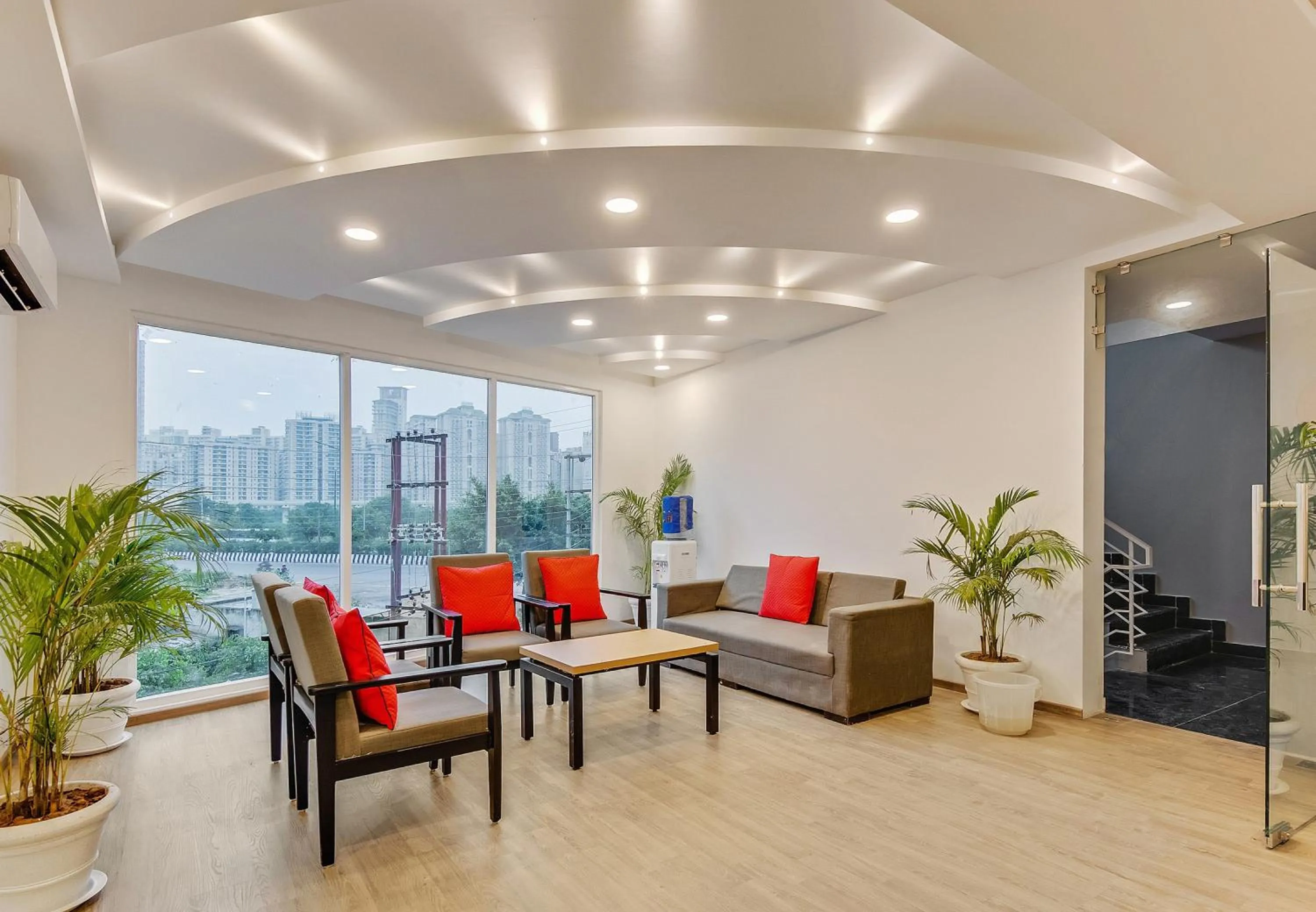 Lobby or reception in Super Townhouse 204 Sector 49 Near Logix city centre