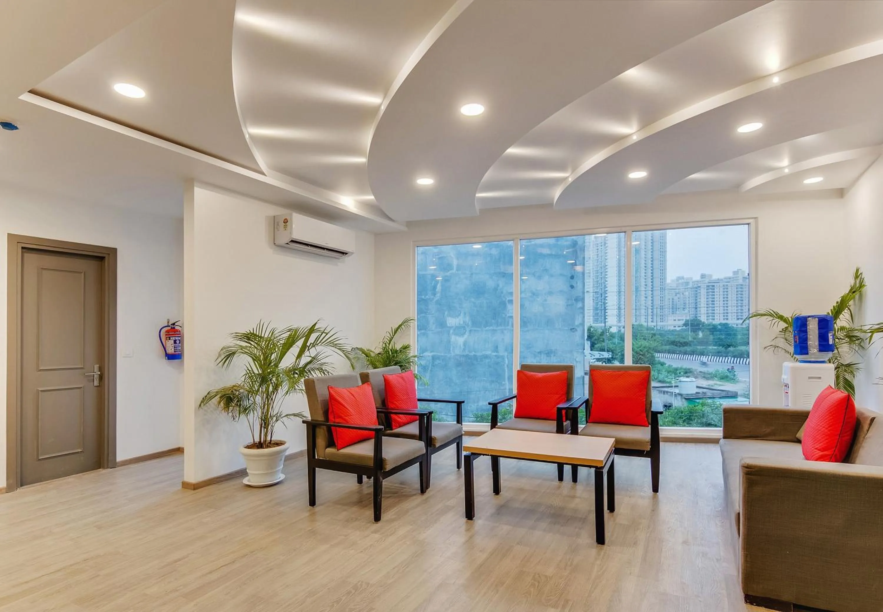 Lobby or reception in Super Townhouse 204 Sector 49 Near Logix city centre