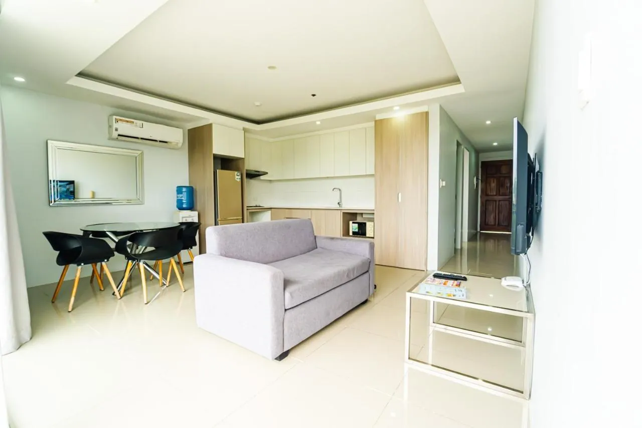 Chequers Suites Subic Bay