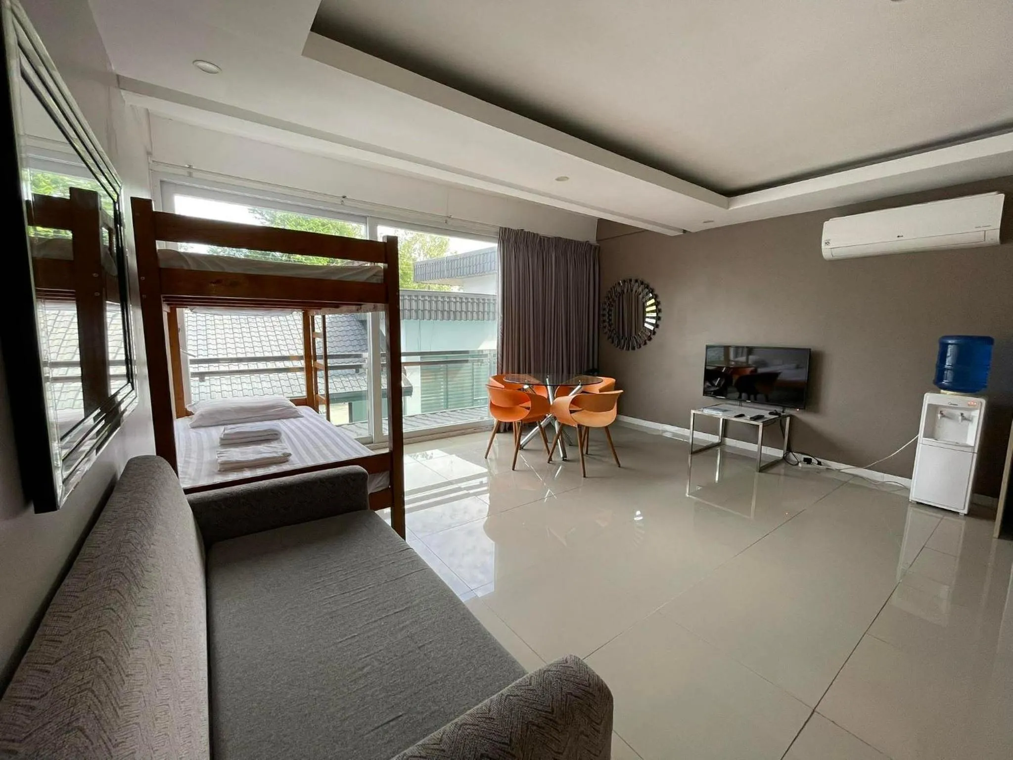 Living room in Chequers Suites Subic Bay