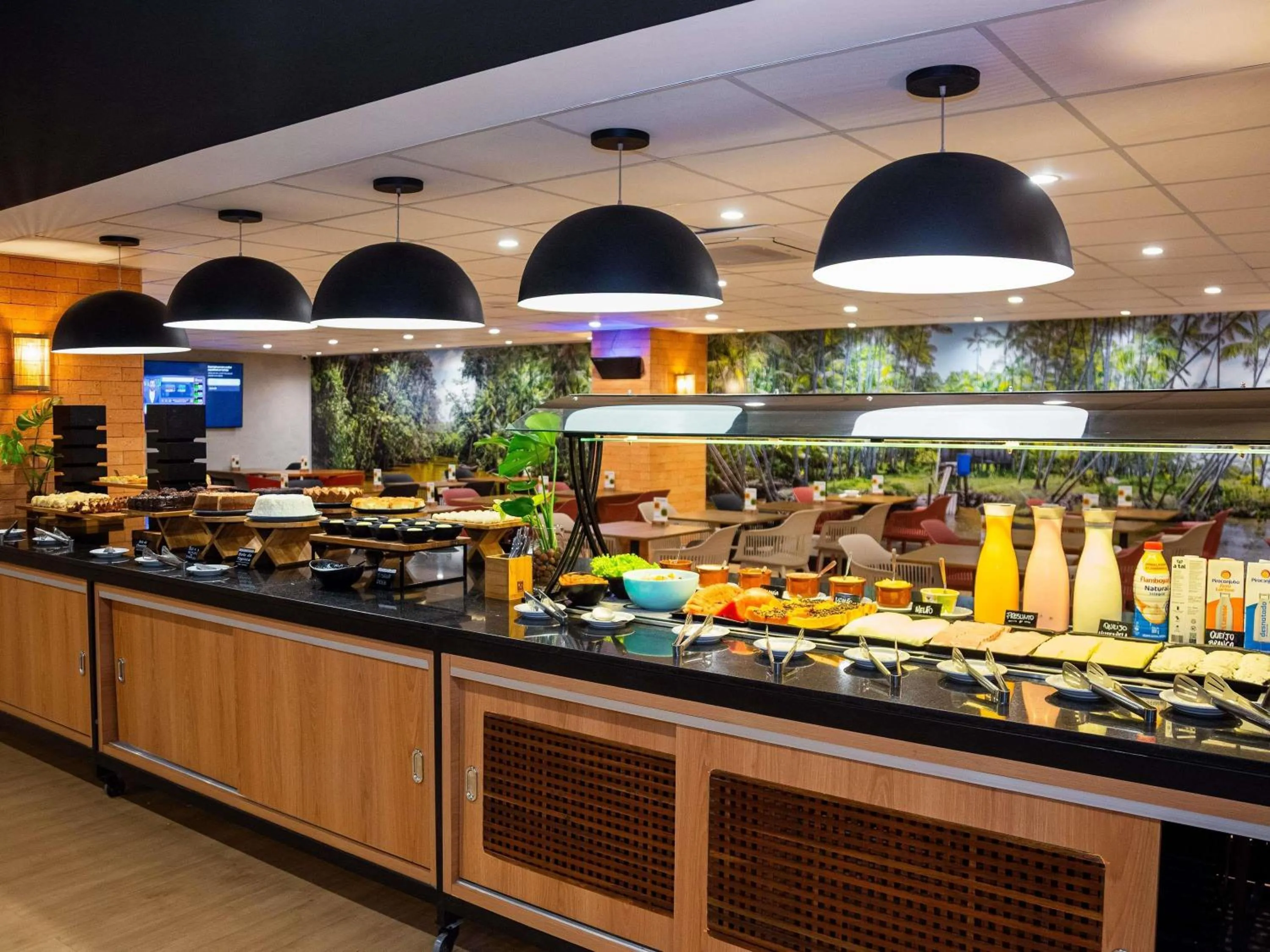 Breakfast in Ibis Styles Belém Hangar