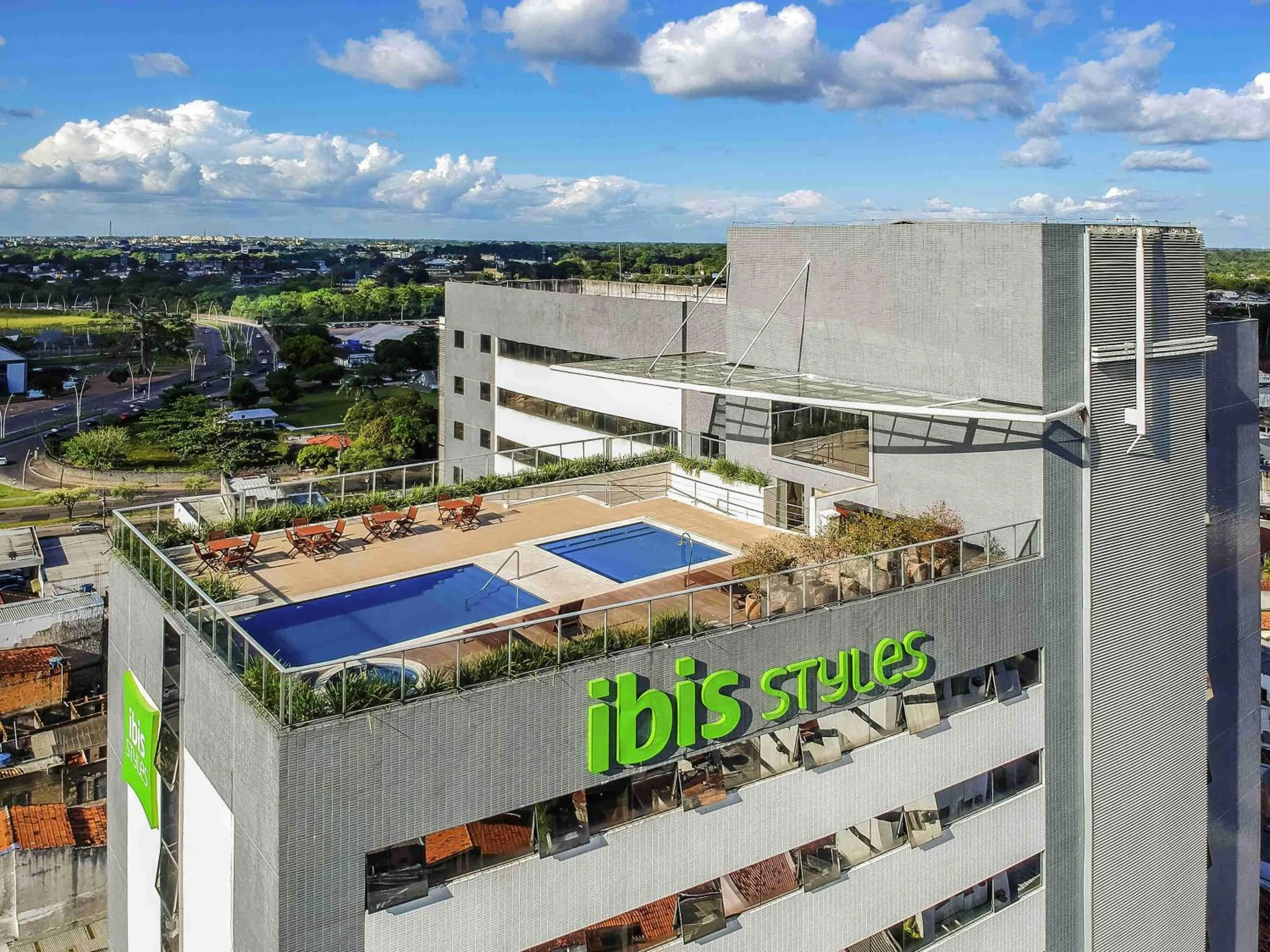 Property building in Ibis Styles Belém Hangar