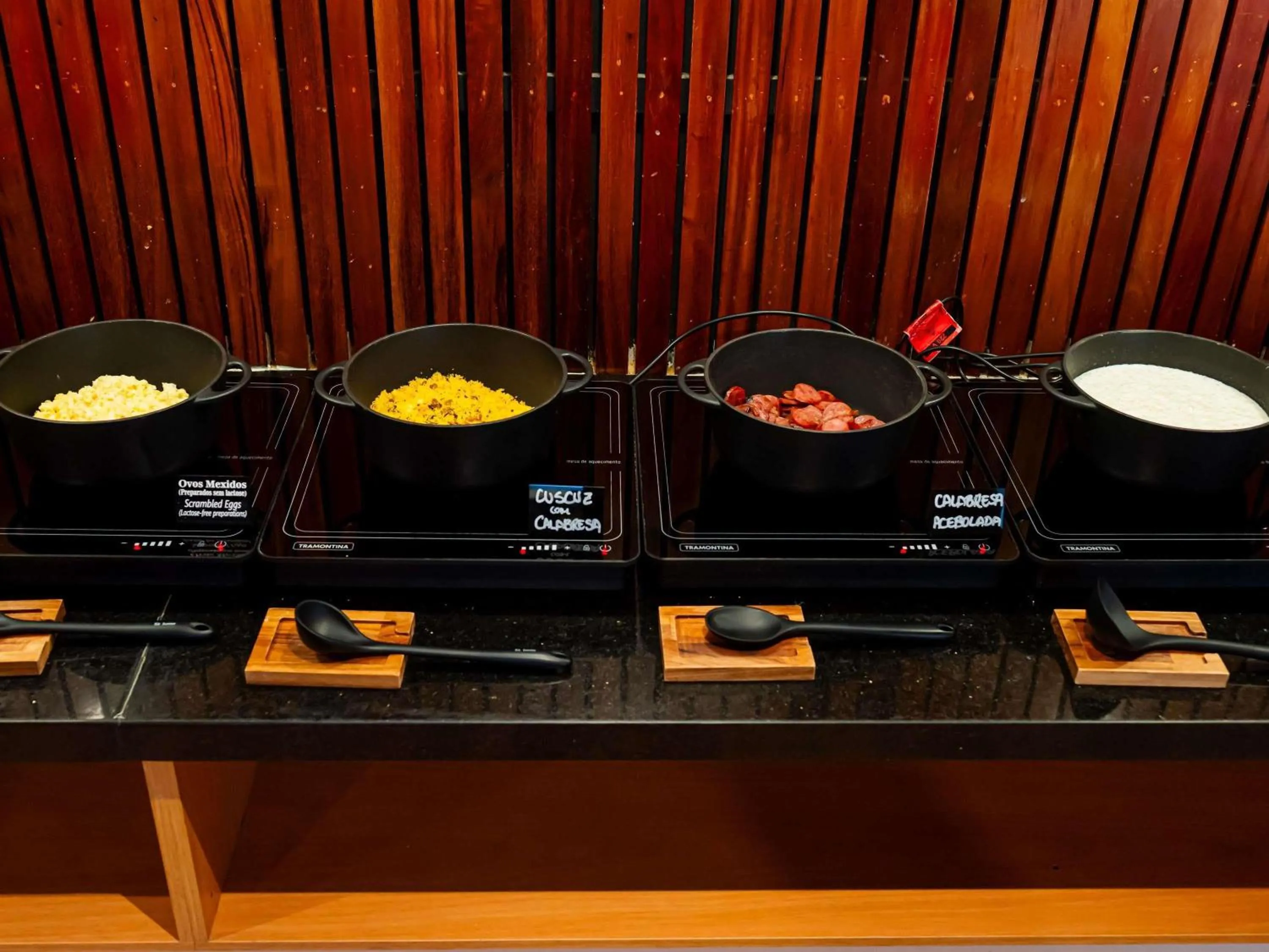 Breakfast in Ibis Styles Belém Hangar