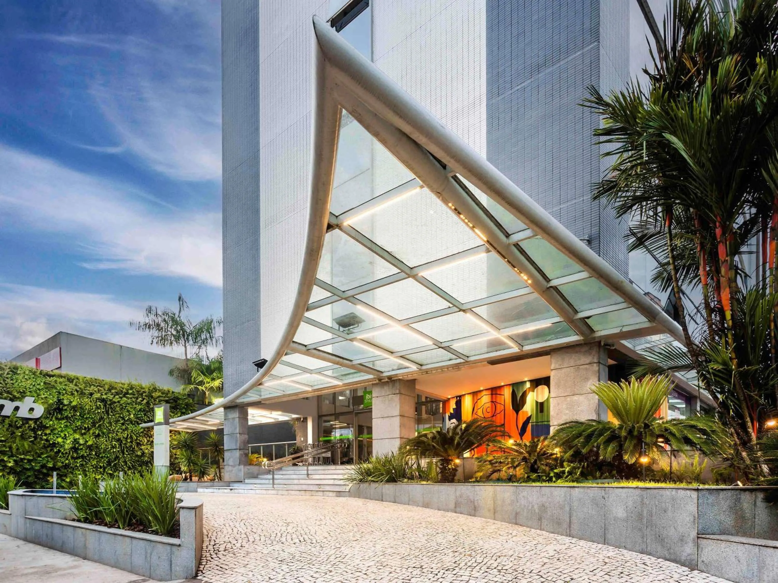 Property building in Ibis Styles Belém Hangar