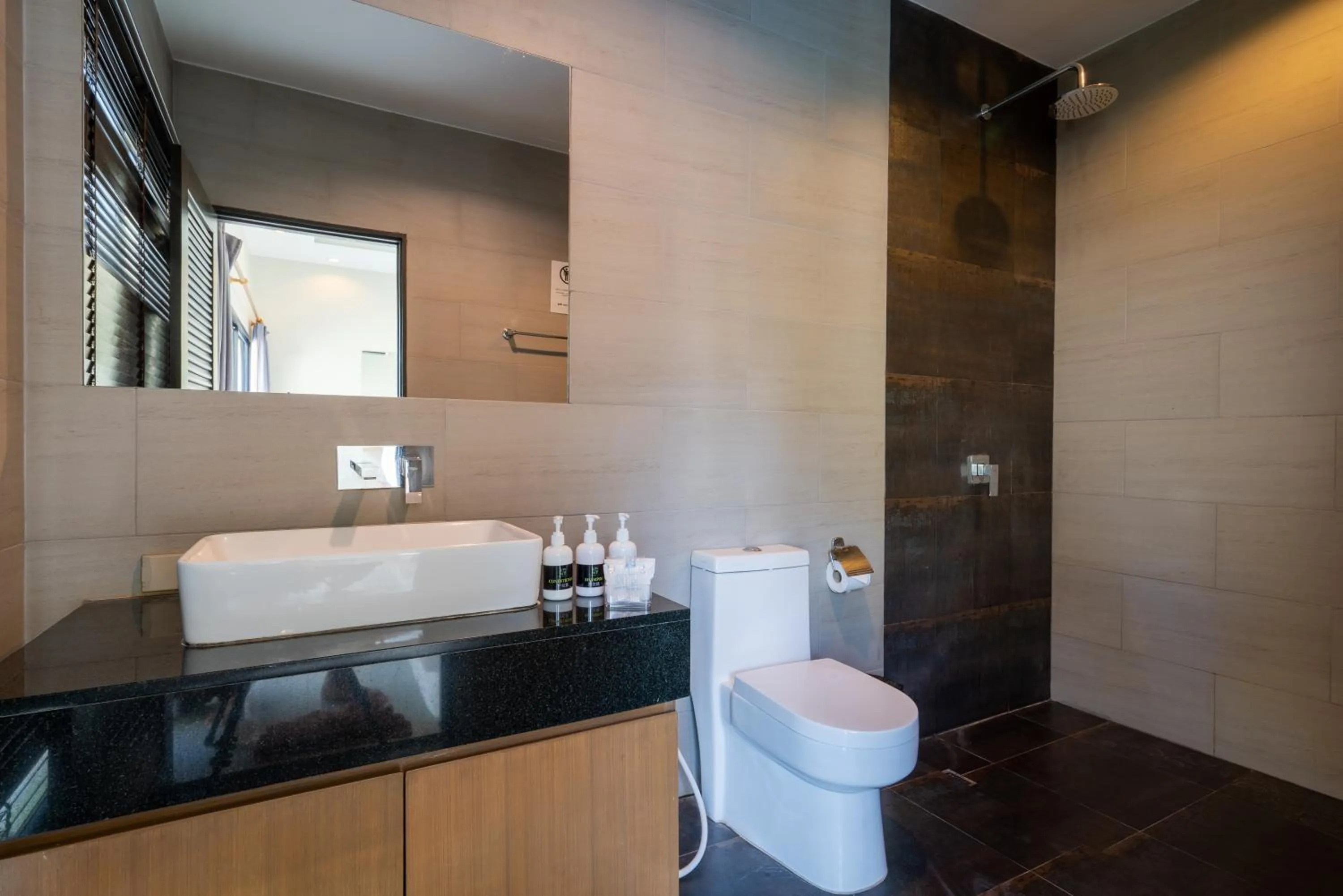 Bathroom in Layantara Villas