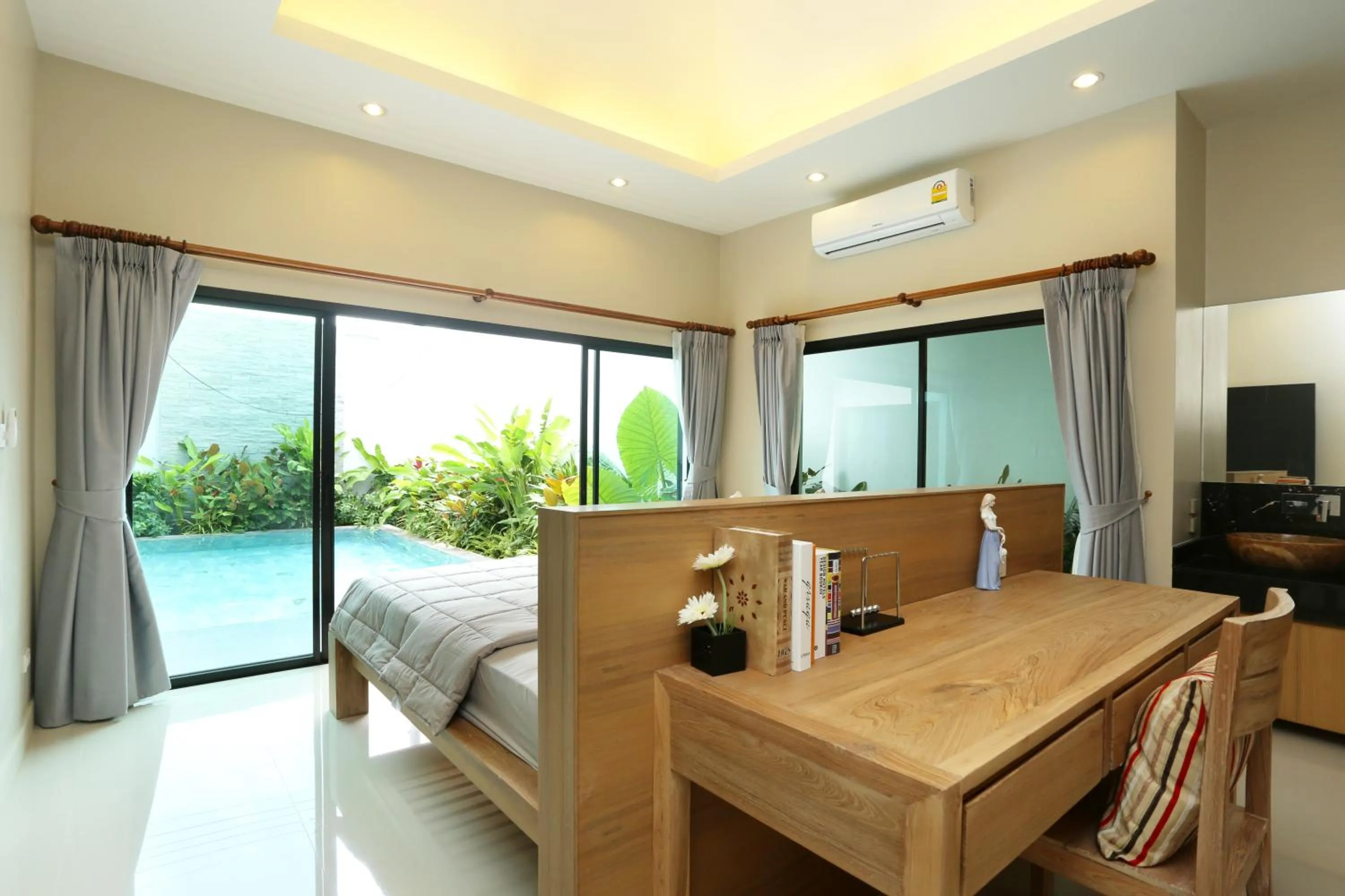 Bedroom, Bed in Layantara Villas