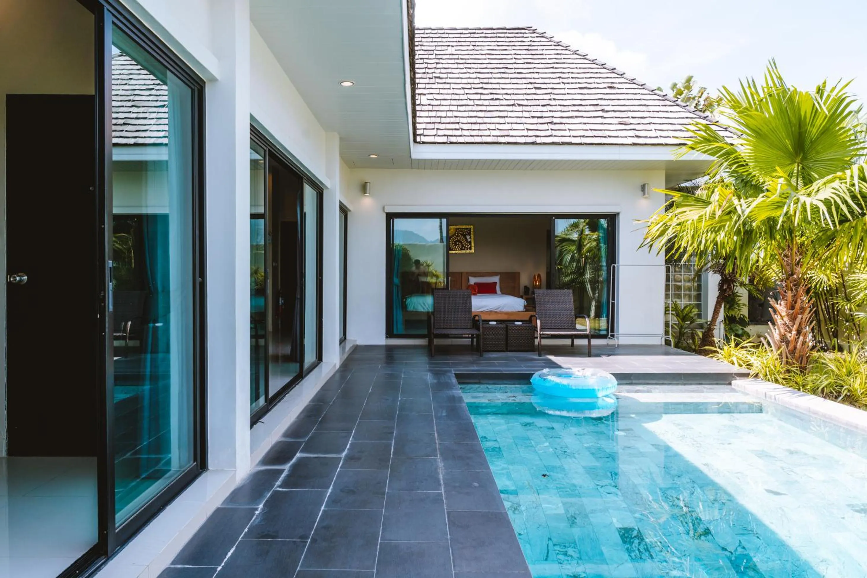 Swimming pool in Layantara Villas