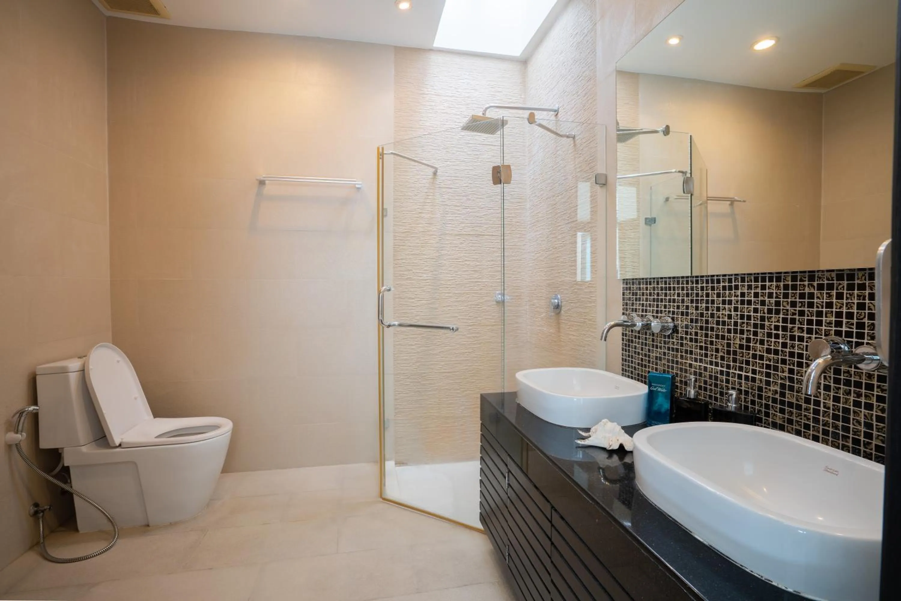 Shower in Layantara Villas