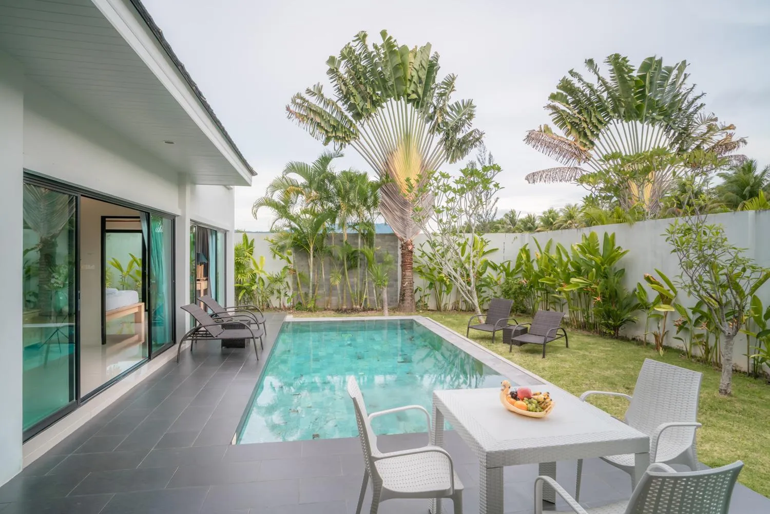 Swimming pool in Layantara Villas