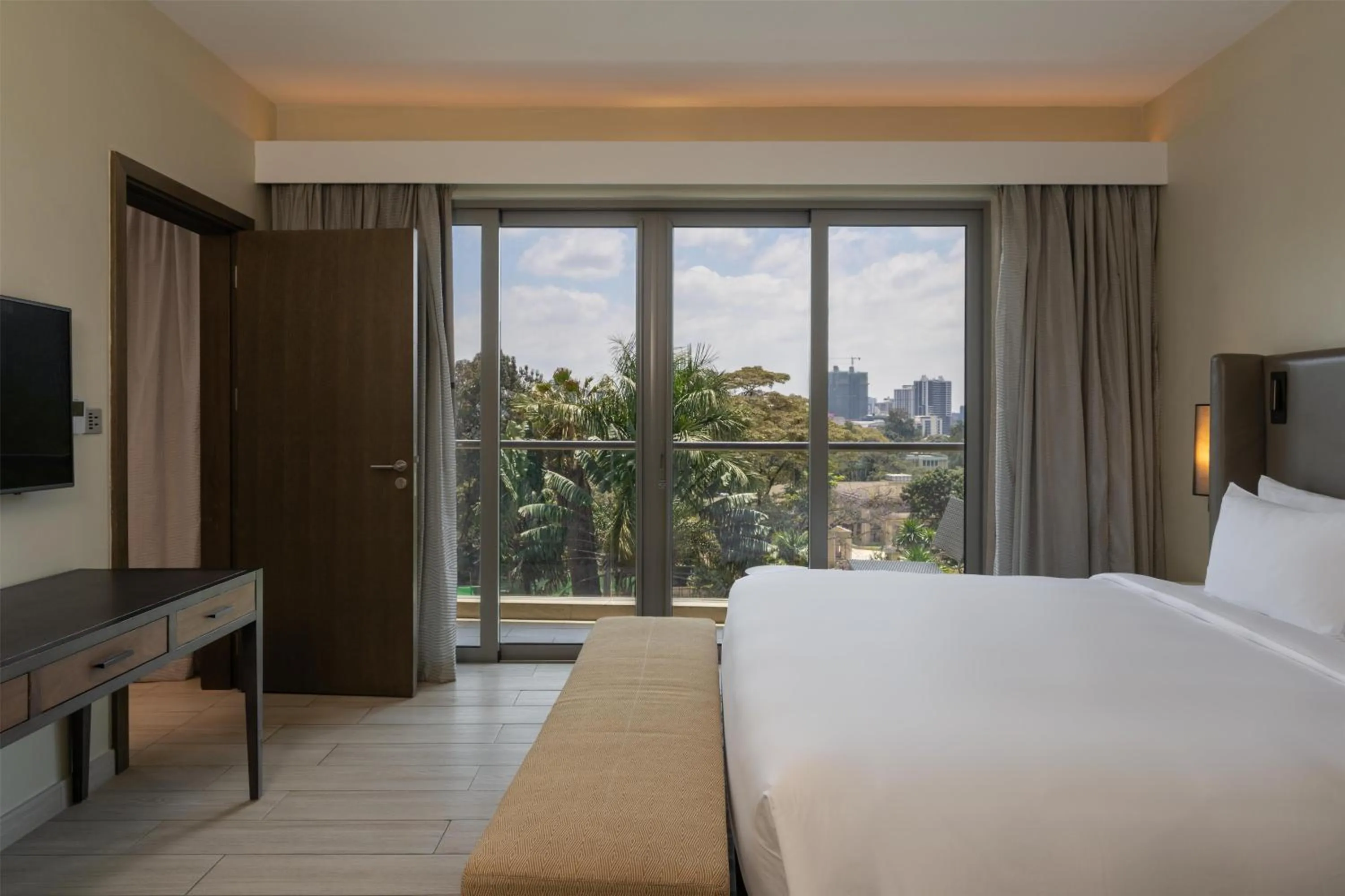 View (from property/room), Bed in Radisson Blu Hotel & Residence Nairobi Arboretum