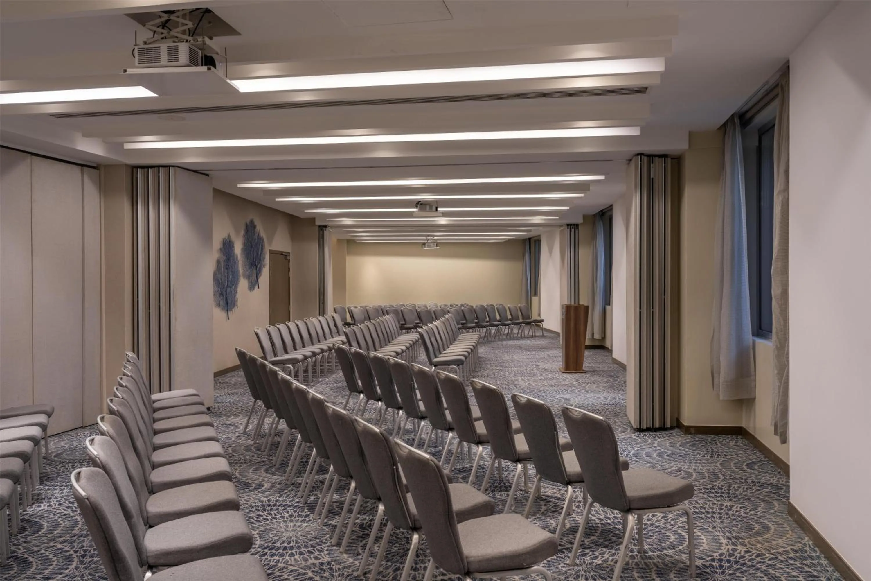 Meeting/conference room in Radisson Blu Hotel & Residence Nairobi Arboretum