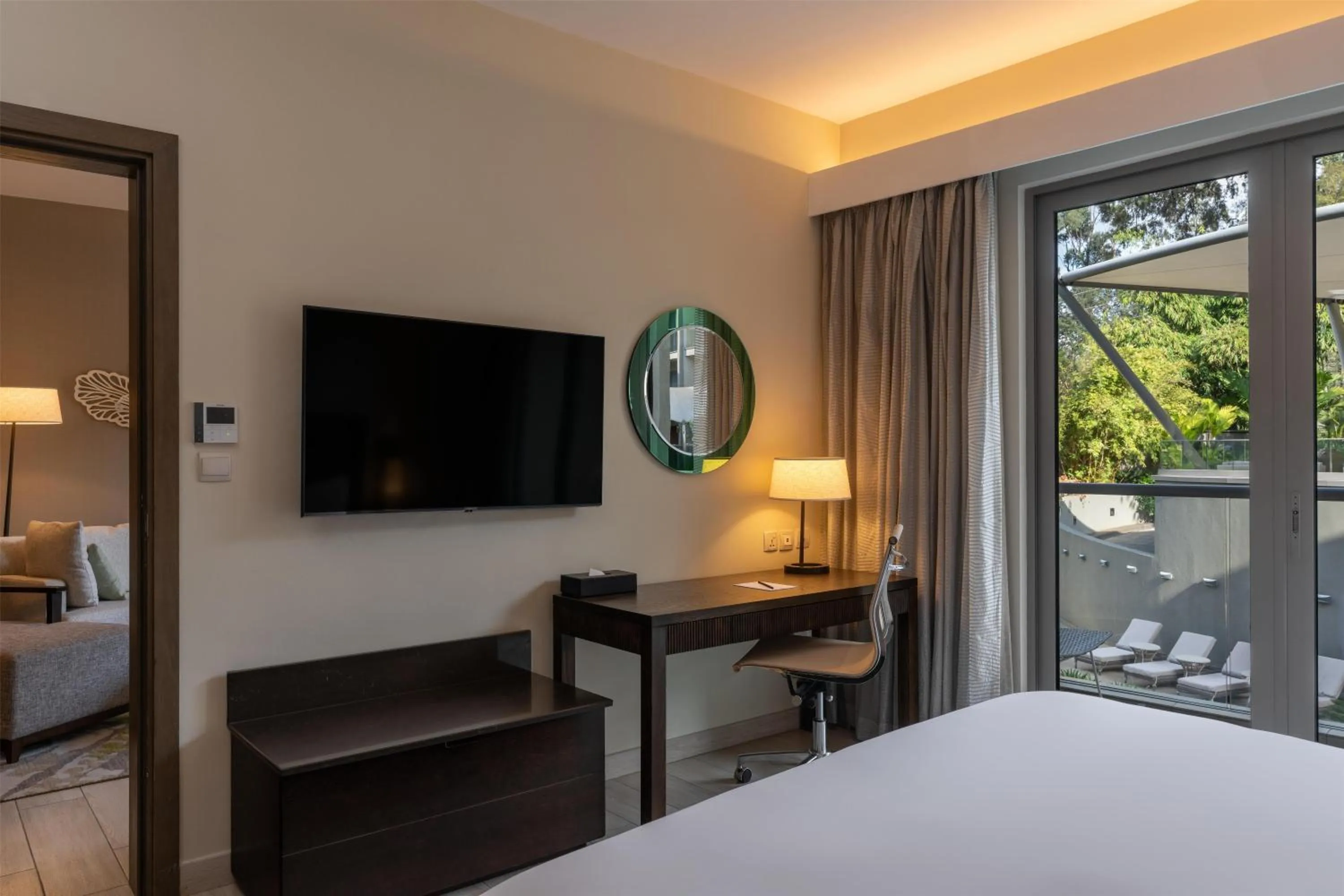 View (from property/room), Bed in Radisson Blu Hotel & Residence Nairobi Arboretum