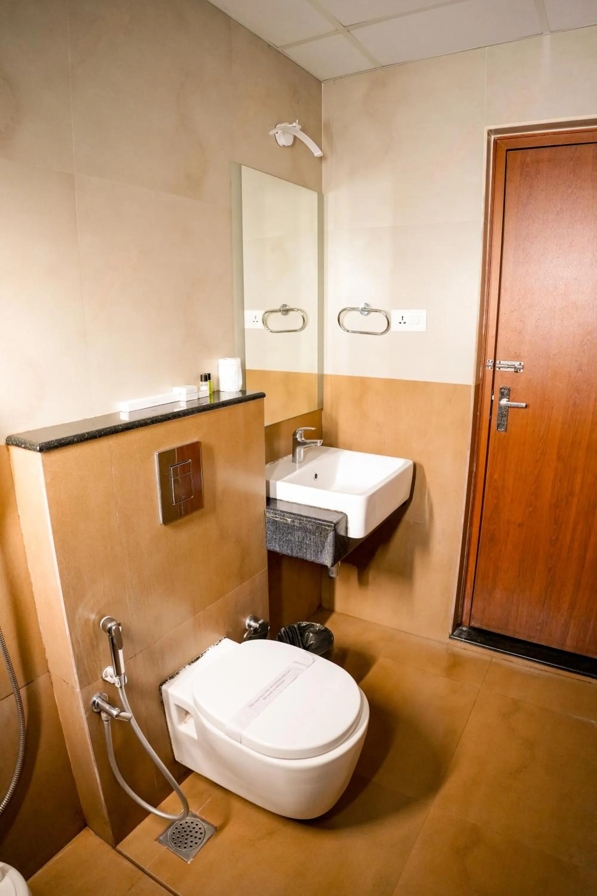 Bathroom in The Lake View Munnar