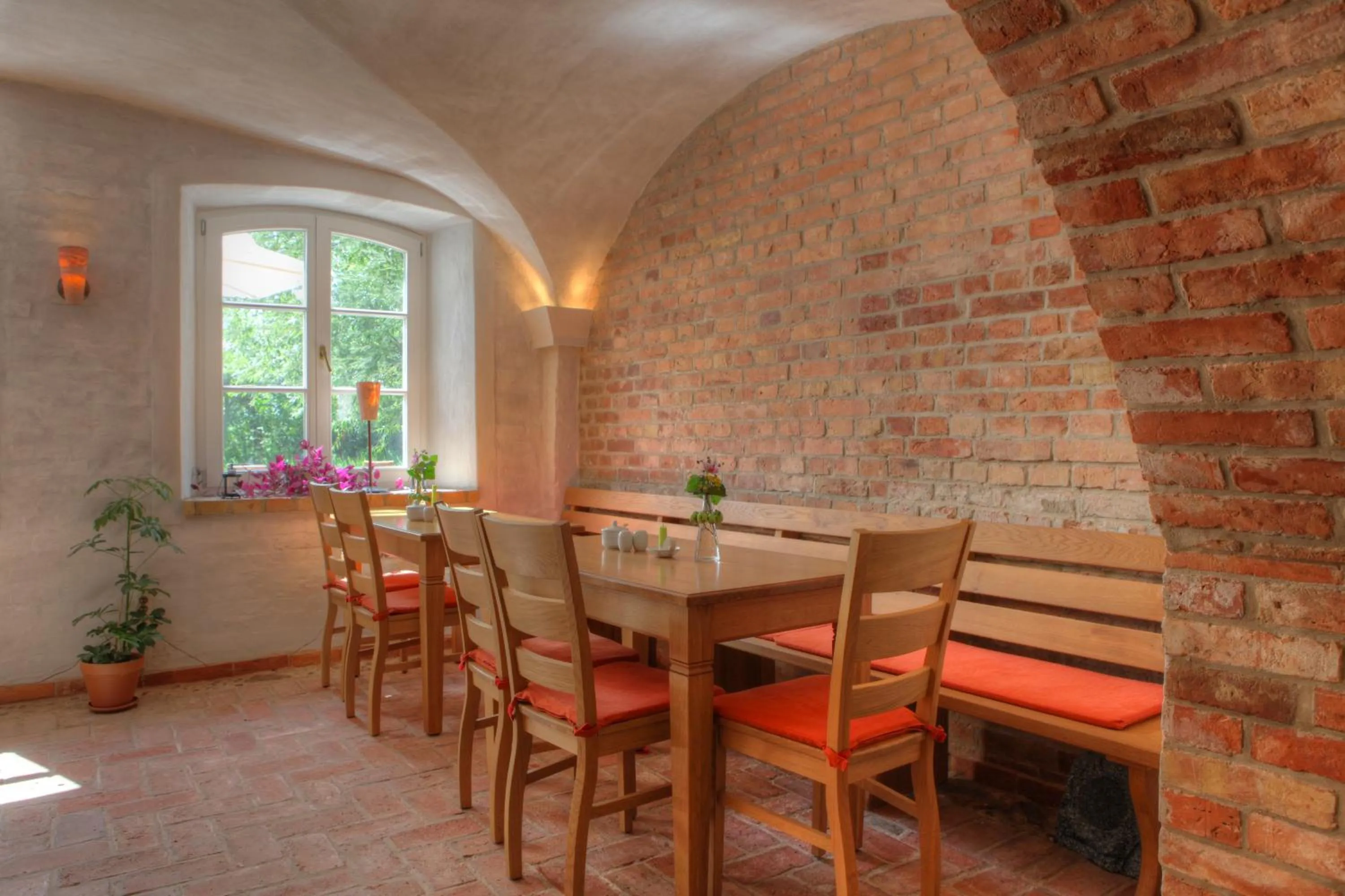 Restaurant/places to eat in Hotel Gutshaus Parin - Bio- und Gesundheitshotel