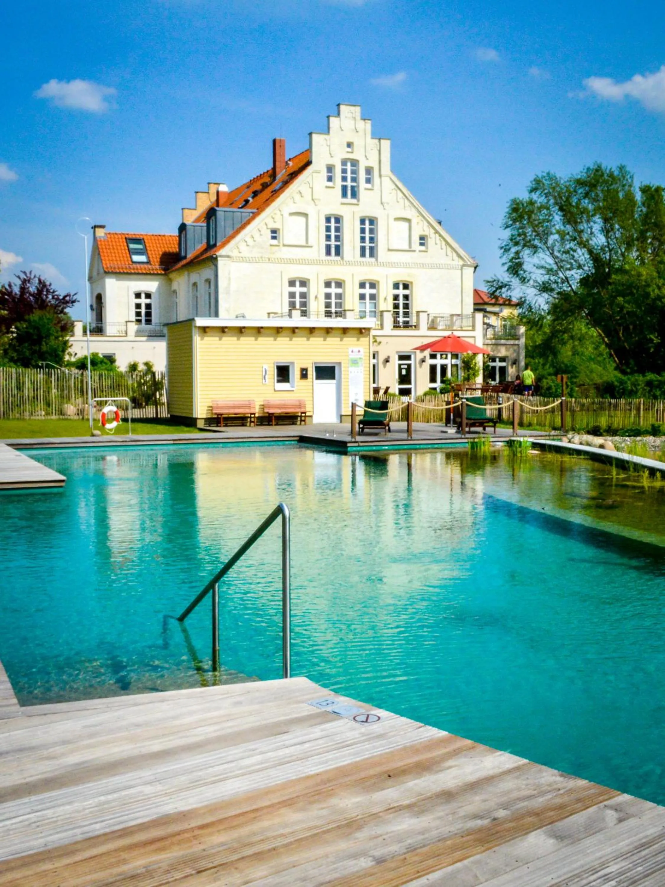 Facade/entrance in Hotel Gutshaus Parin - Bio- und Gesundheitshotel
