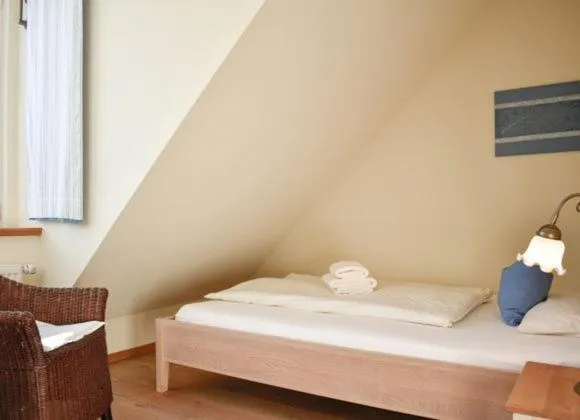 Photo of the whole room, Bed in Hotel Gutshaus Parin - Bio- und Gesundheitshotel